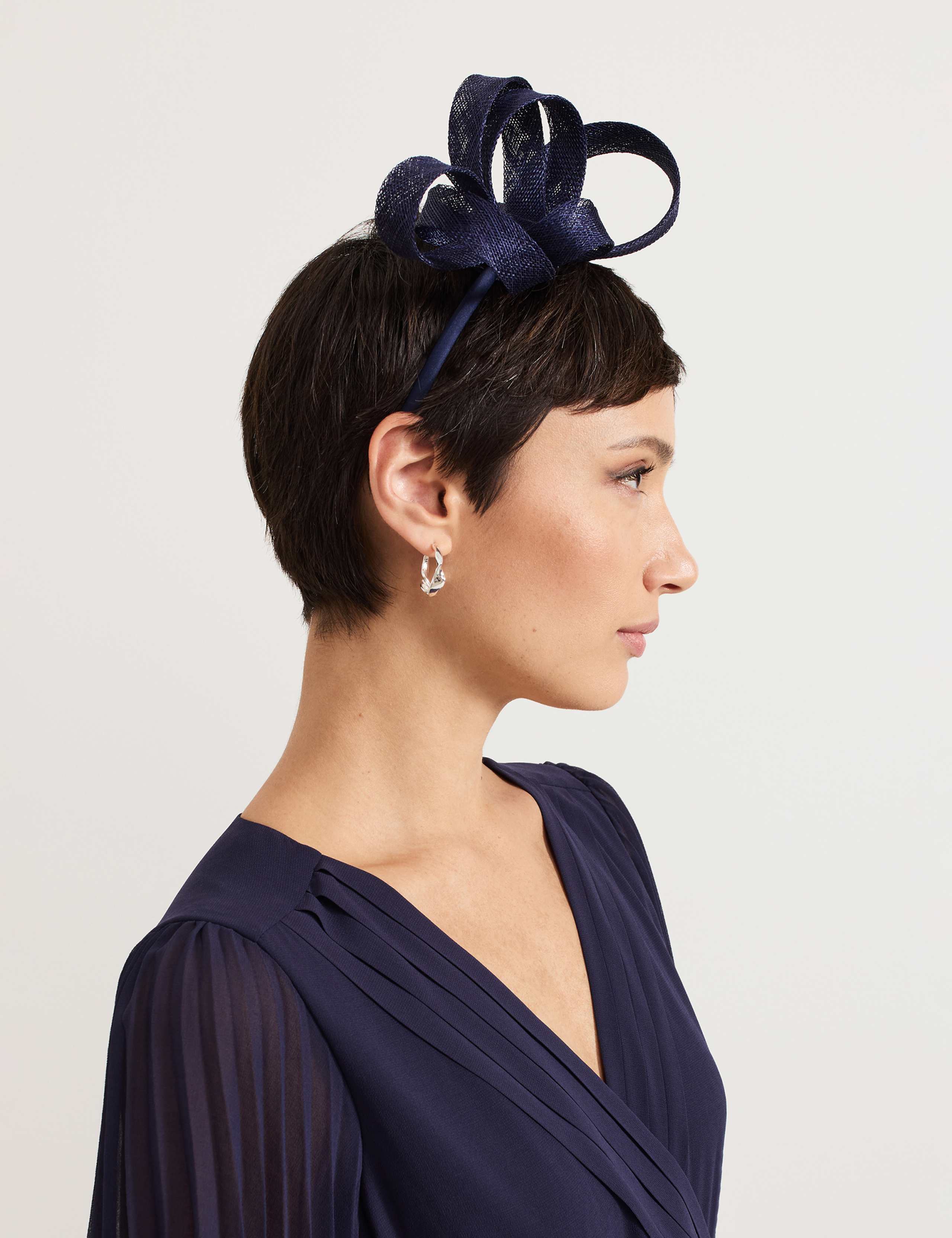 Bow Headband 4 of 6