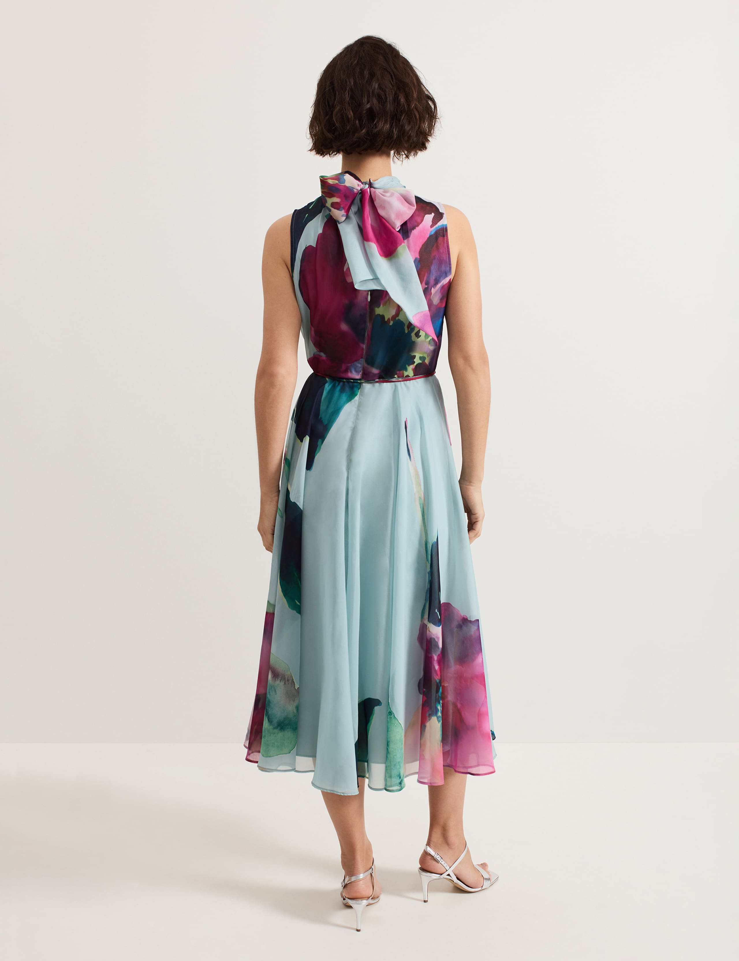Floral Tie Neck Waisted Midi Dress 3 of 9