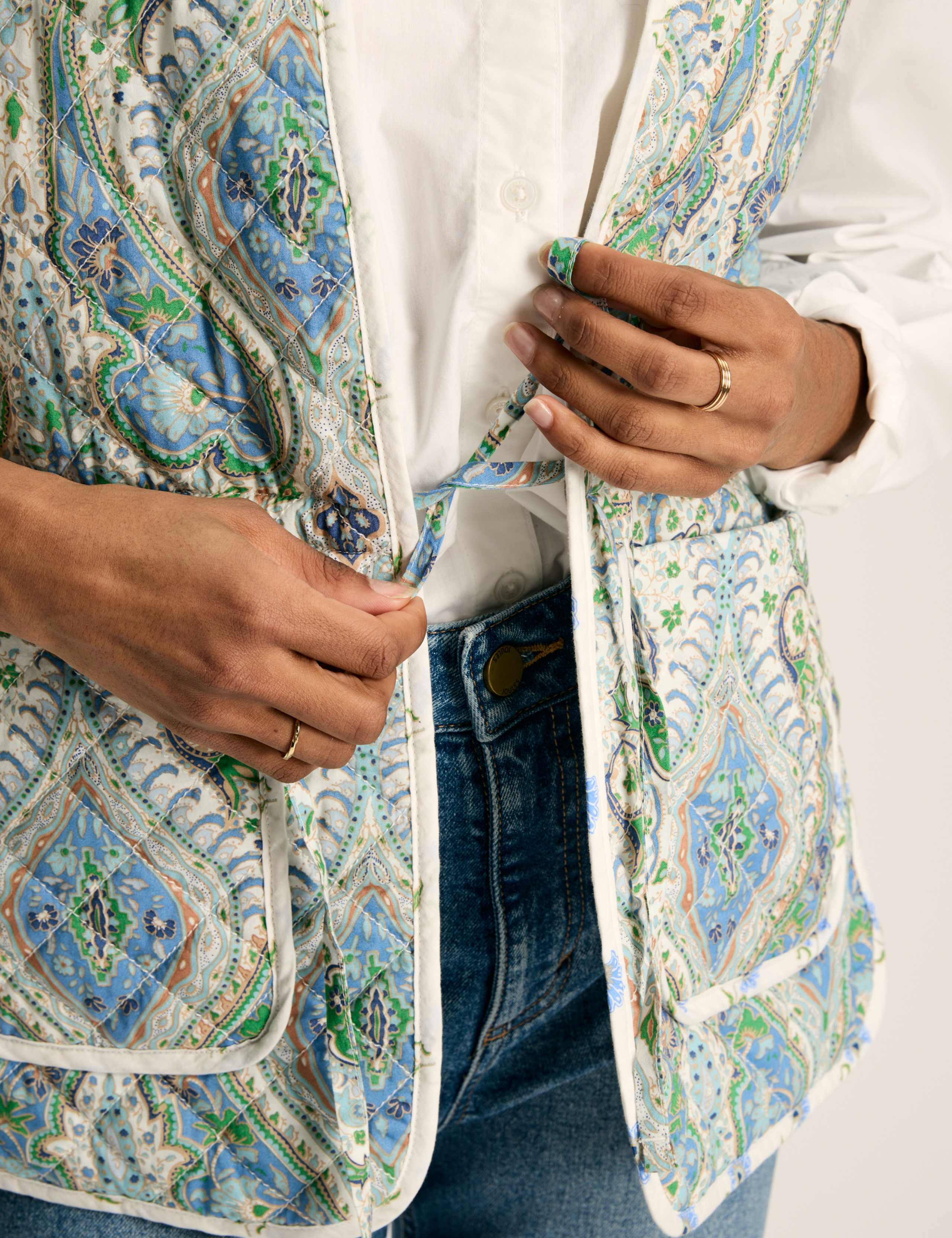 Pure Cotton Printed Quilted Waisted Gilet 5 of 7