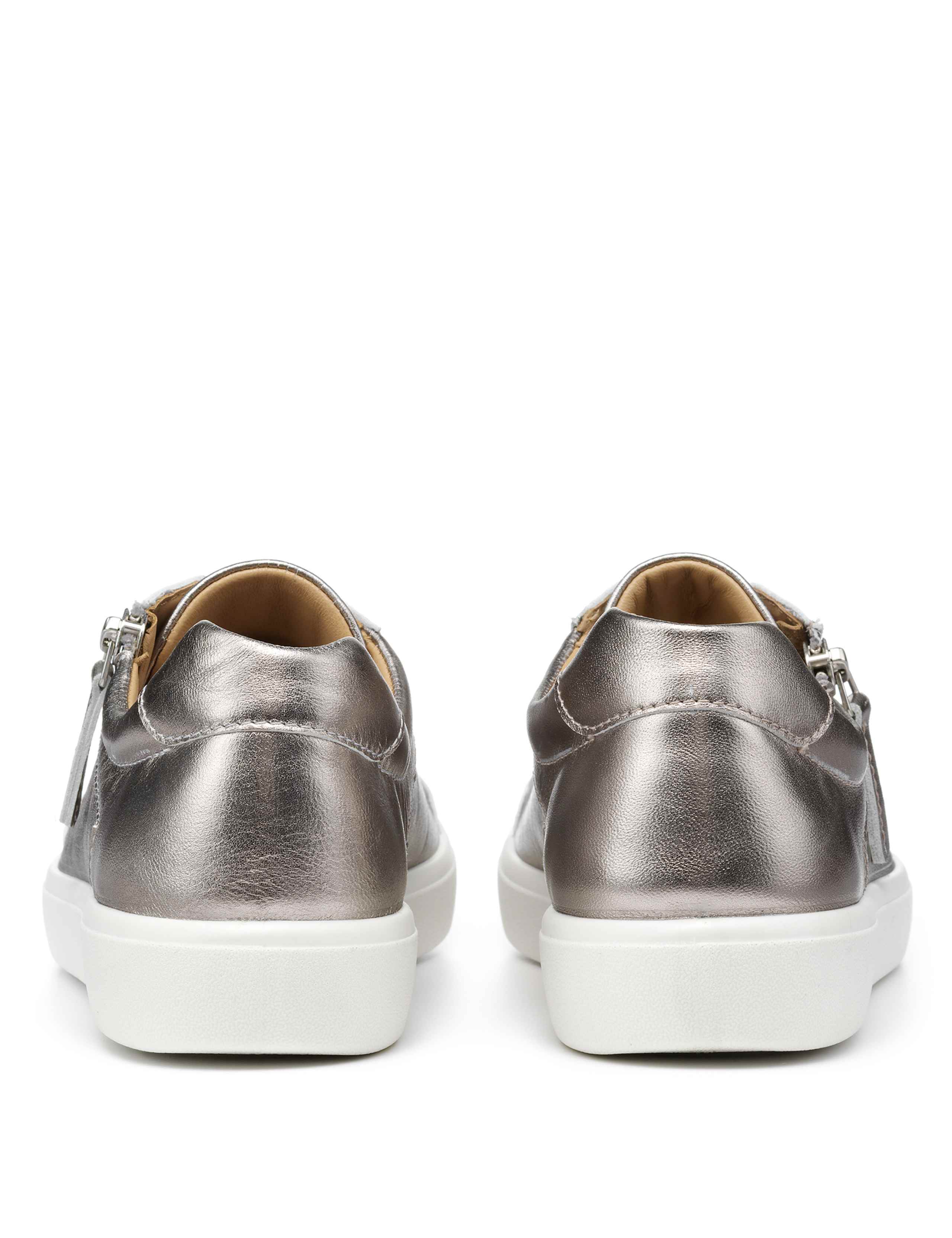 Chase II Wide Fit Leather Metallic Trainers 4 of 4