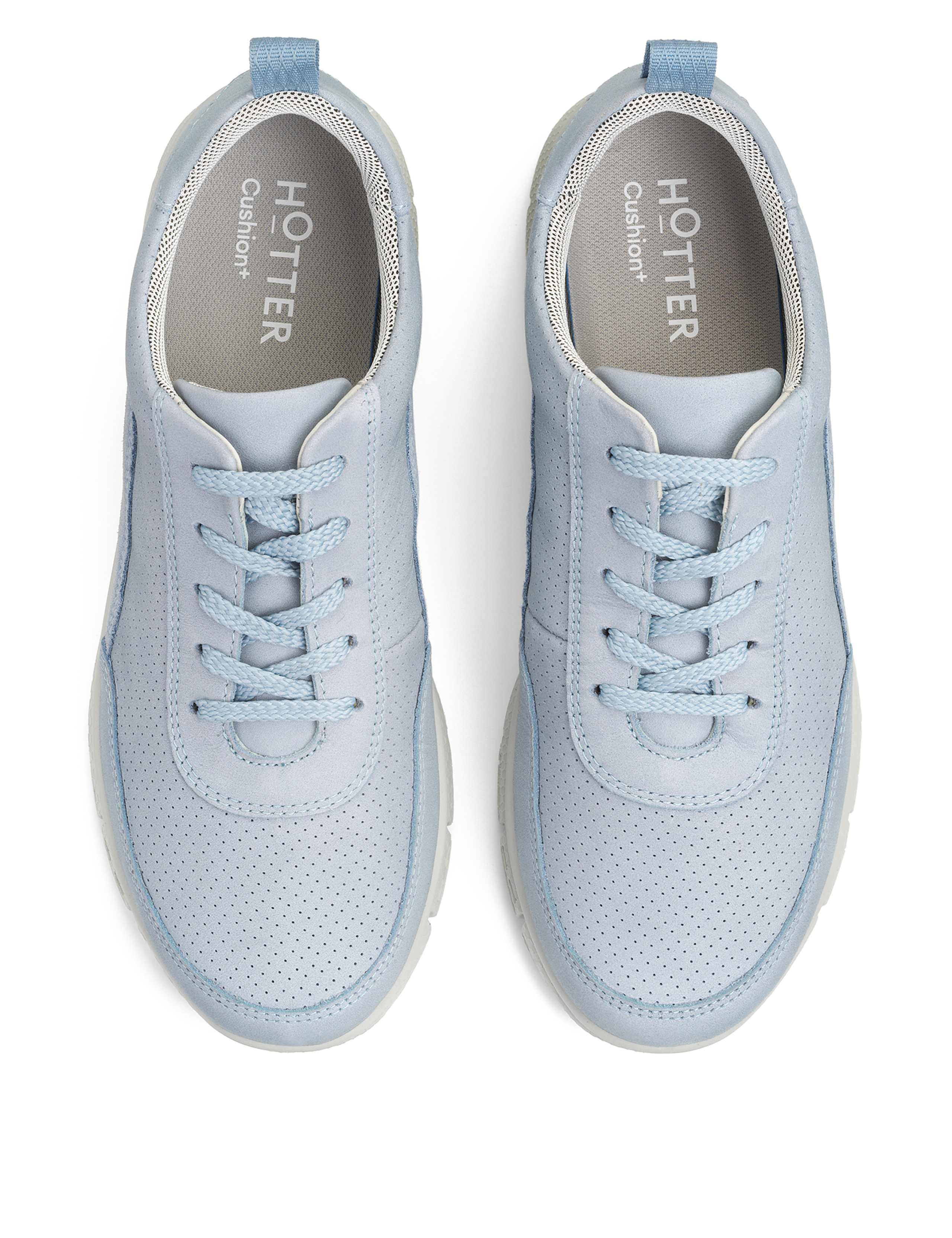 Gravity II Suede Lace Up Trainers 2 of 4