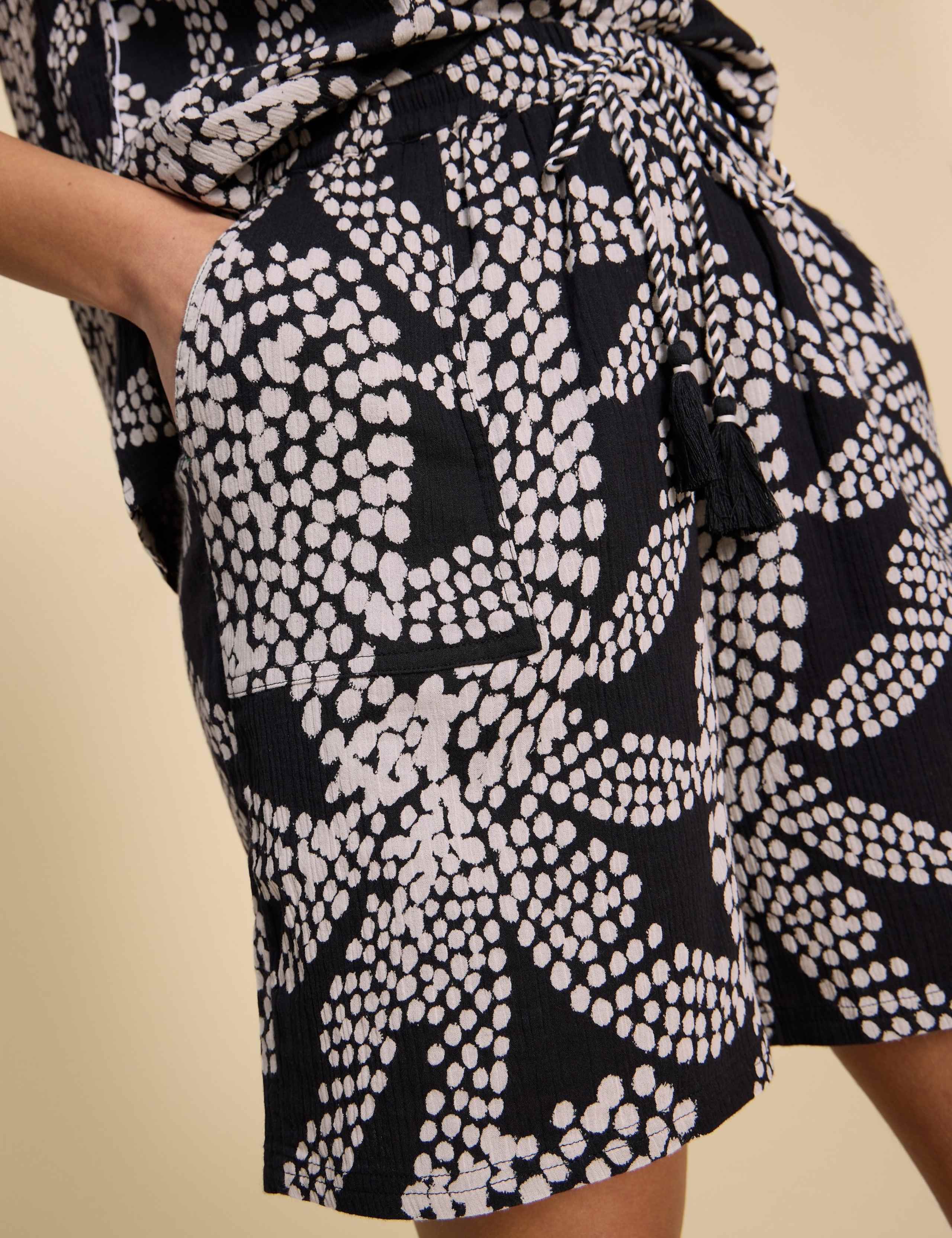Pure Cotton Printed Shorts 5 of 6