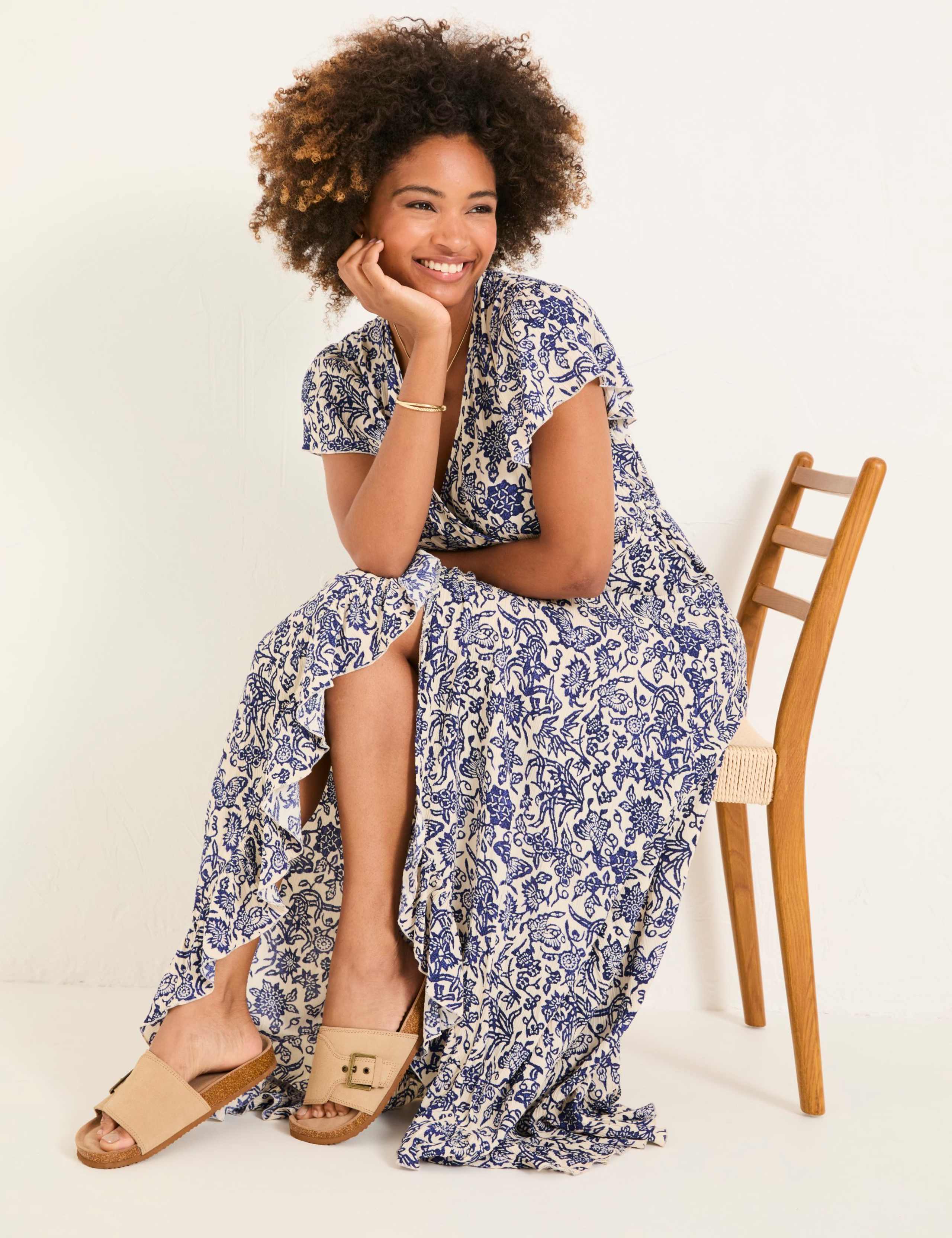 Floral V-Neck Waisted Midi Dress 5 of 6