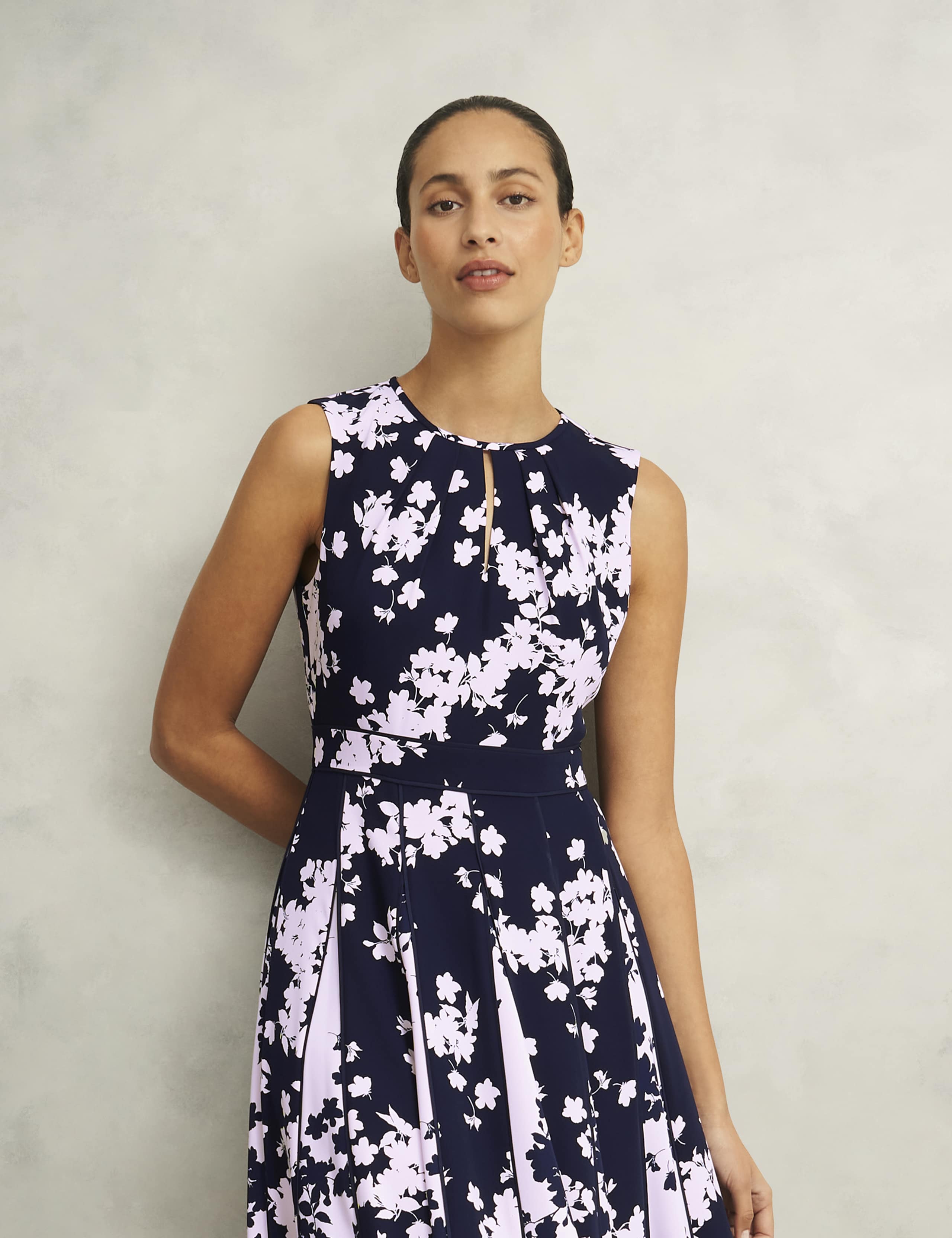 Angelica Floral Knee Length Skater Dress 5 of 8