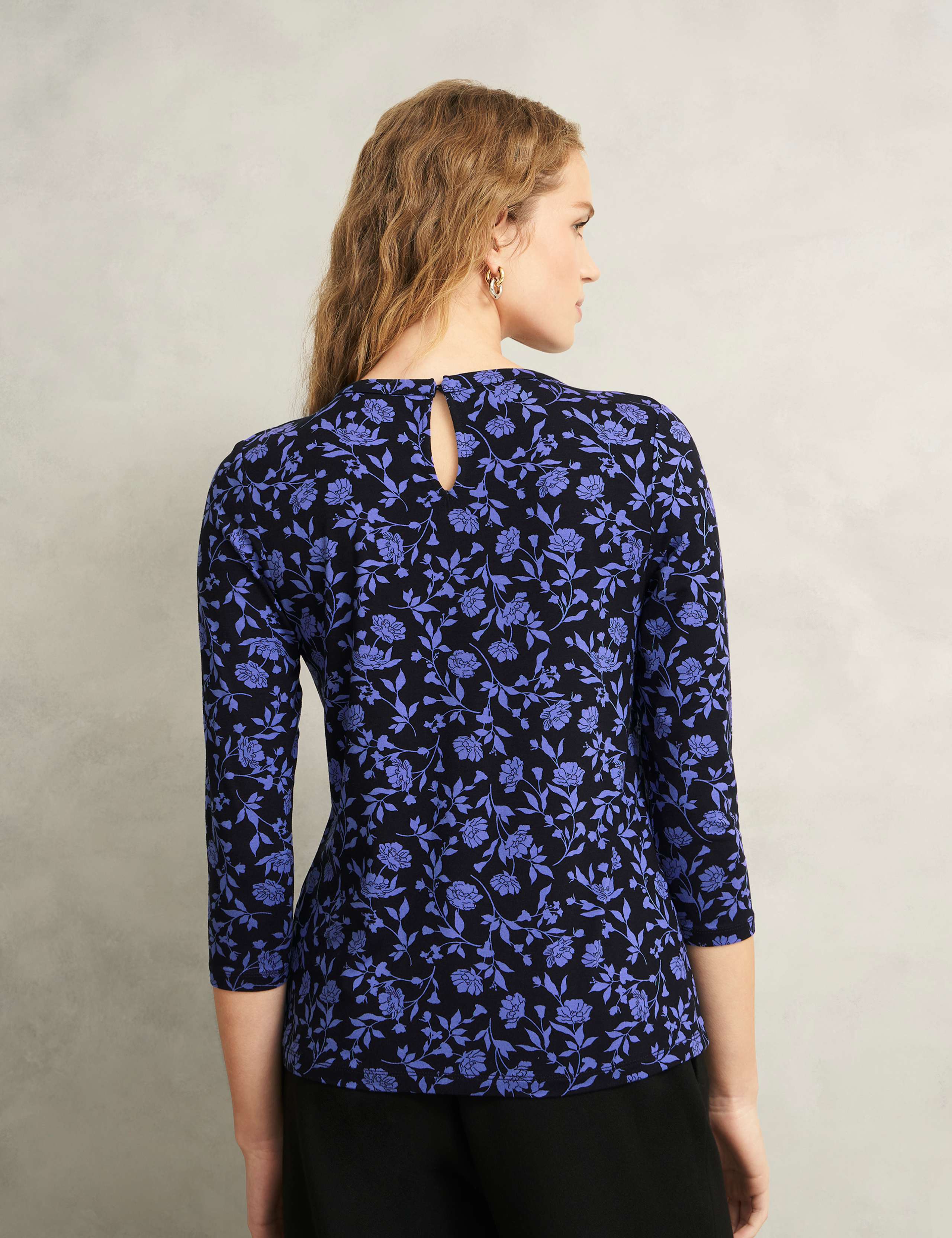 Jersey Floral Cut Out Keyhole Top 3 of 7