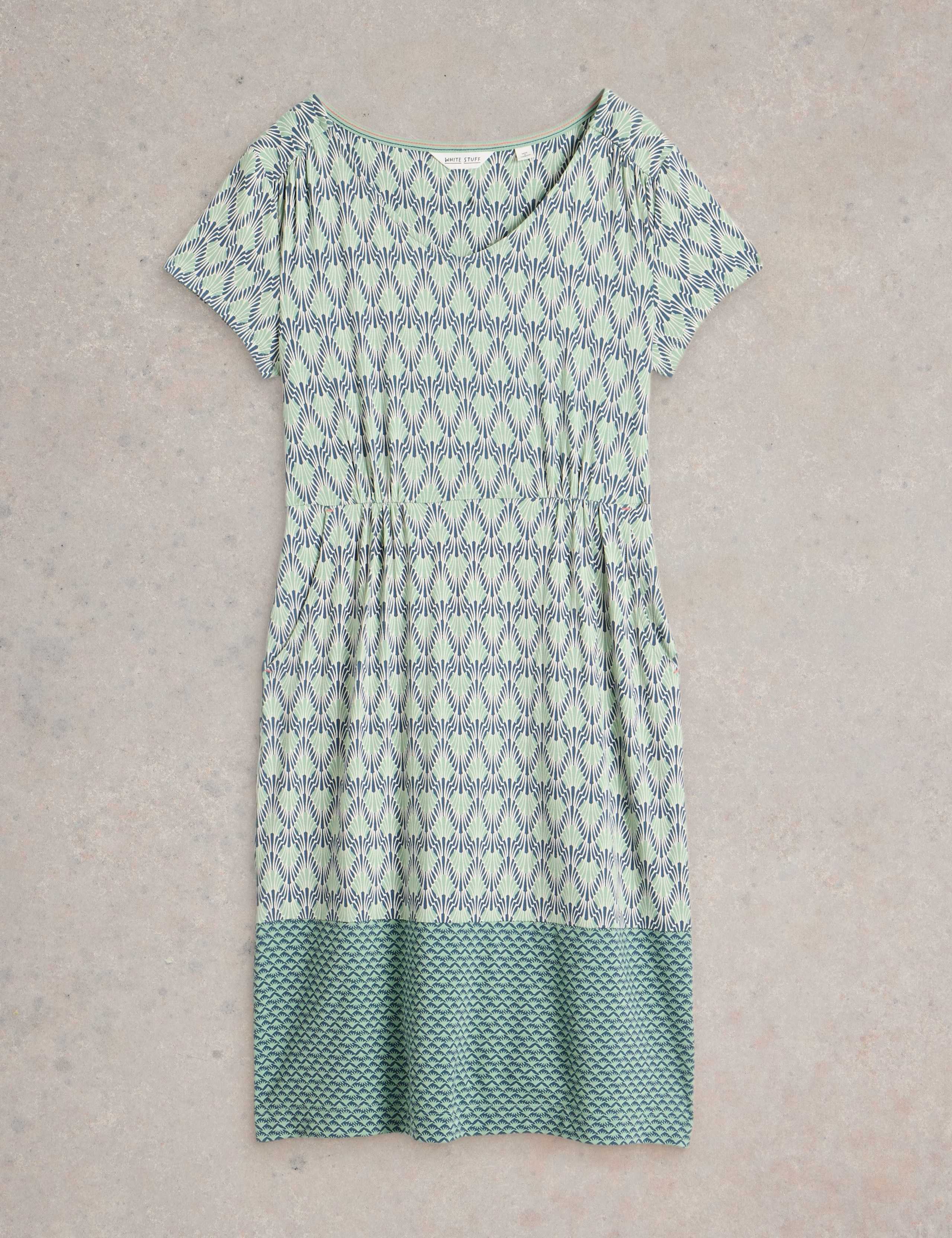Jersey Printed V-Neck Waisted Dress 2 of 6