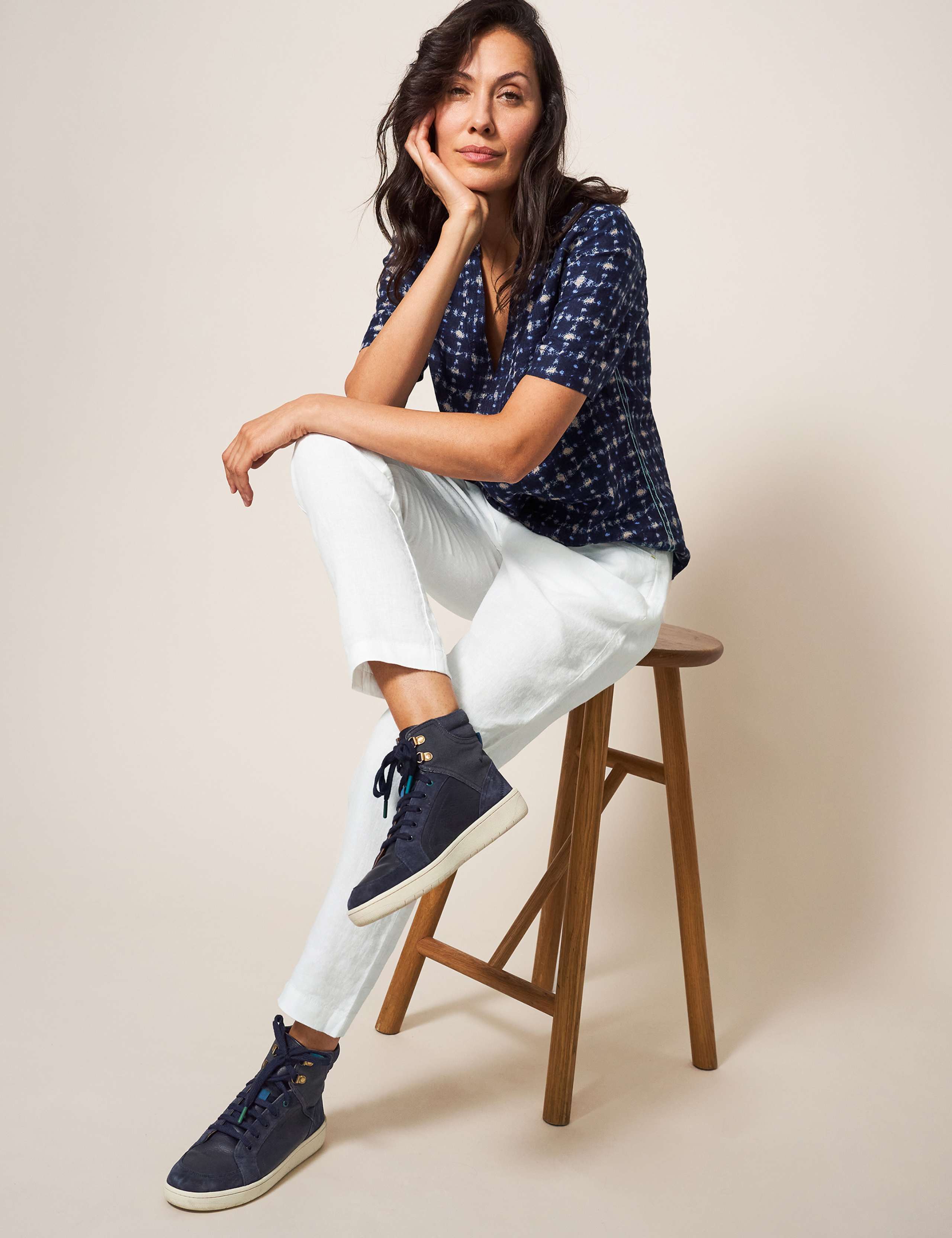 Pure Linen Trousers 1 of 6