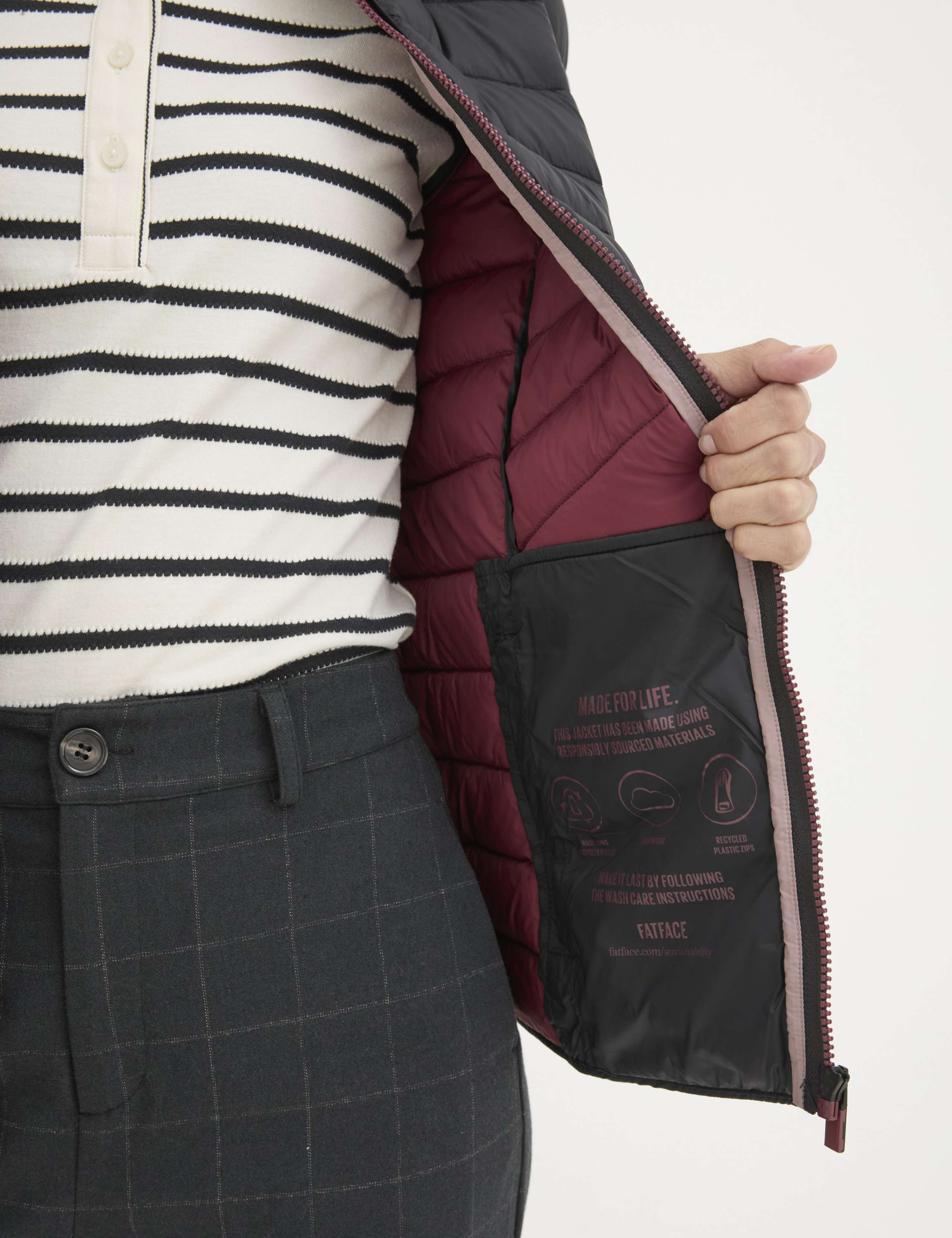 Lightweight Hooded Short Puffer Jacket 5 of 6