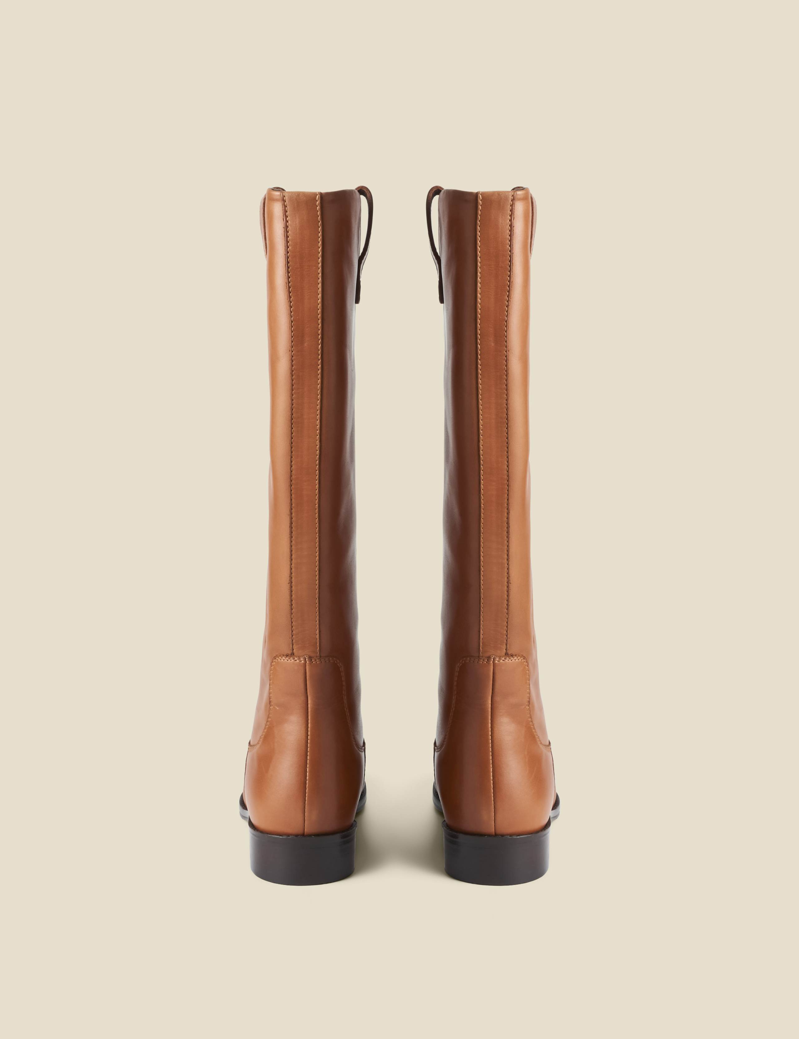 Square Toe Flat Leather Boots 3 of 4