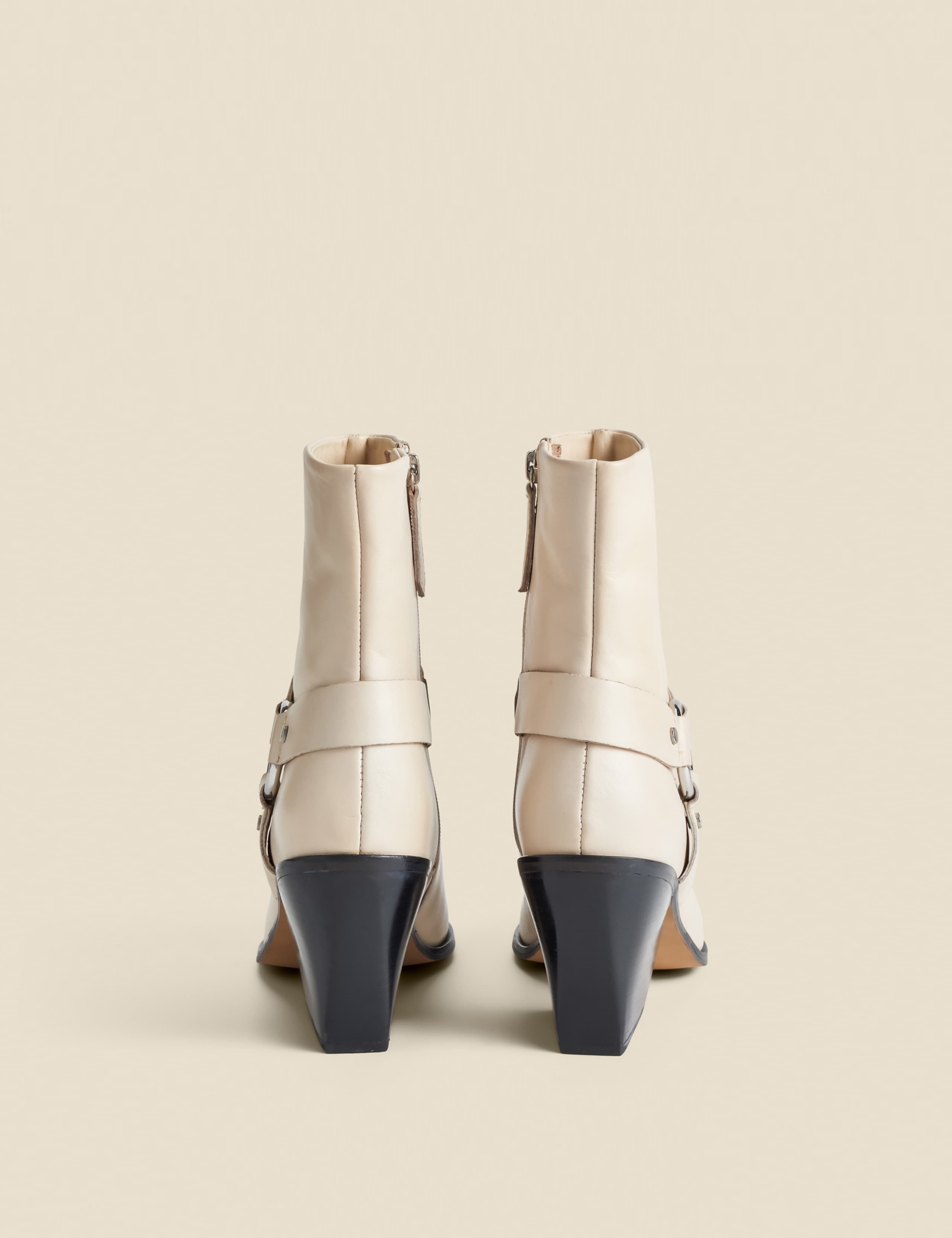 Western Style Leather Boots 3 of 4