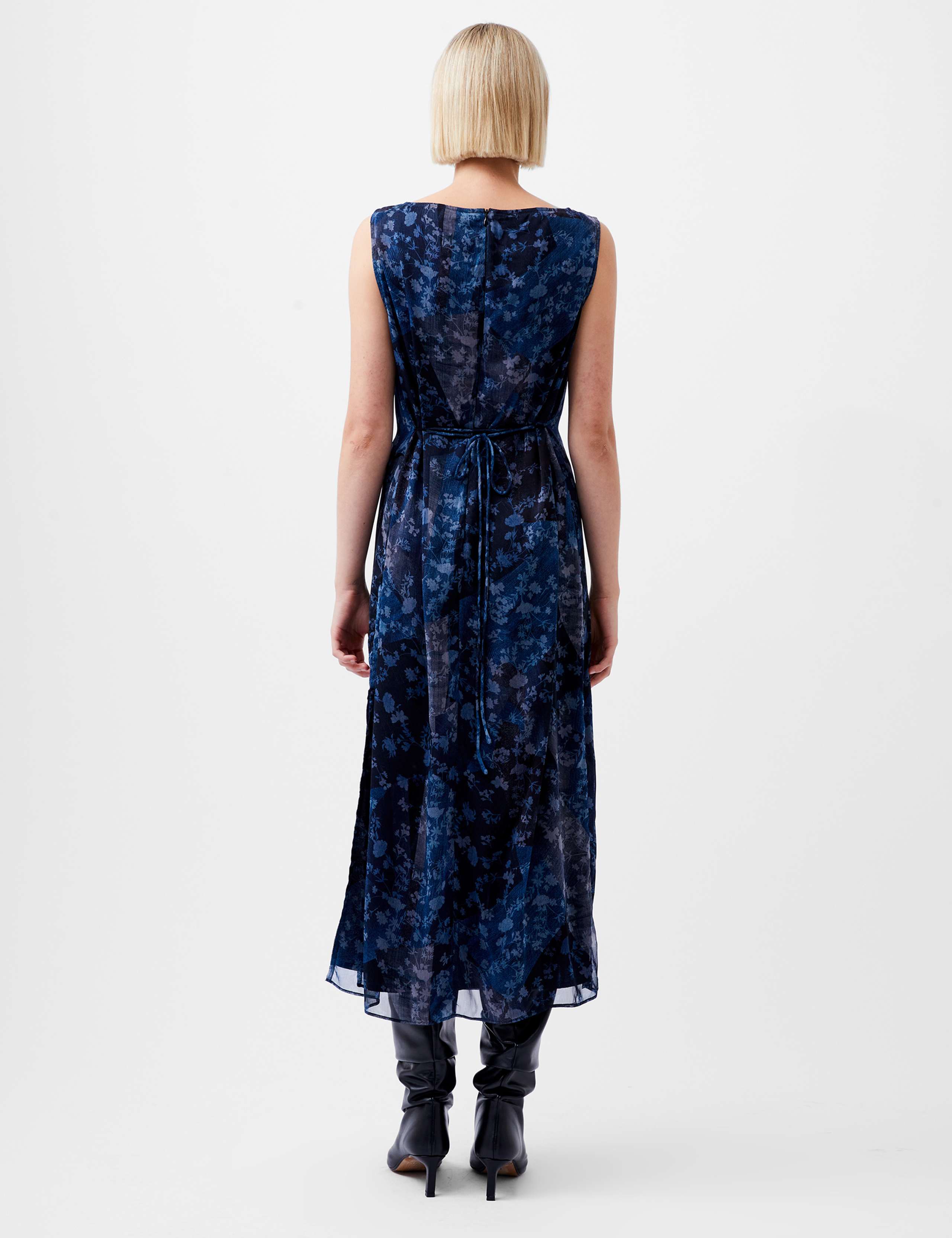 Floral Textured Tie Waist Midi Waisted Dress 3 of 4
