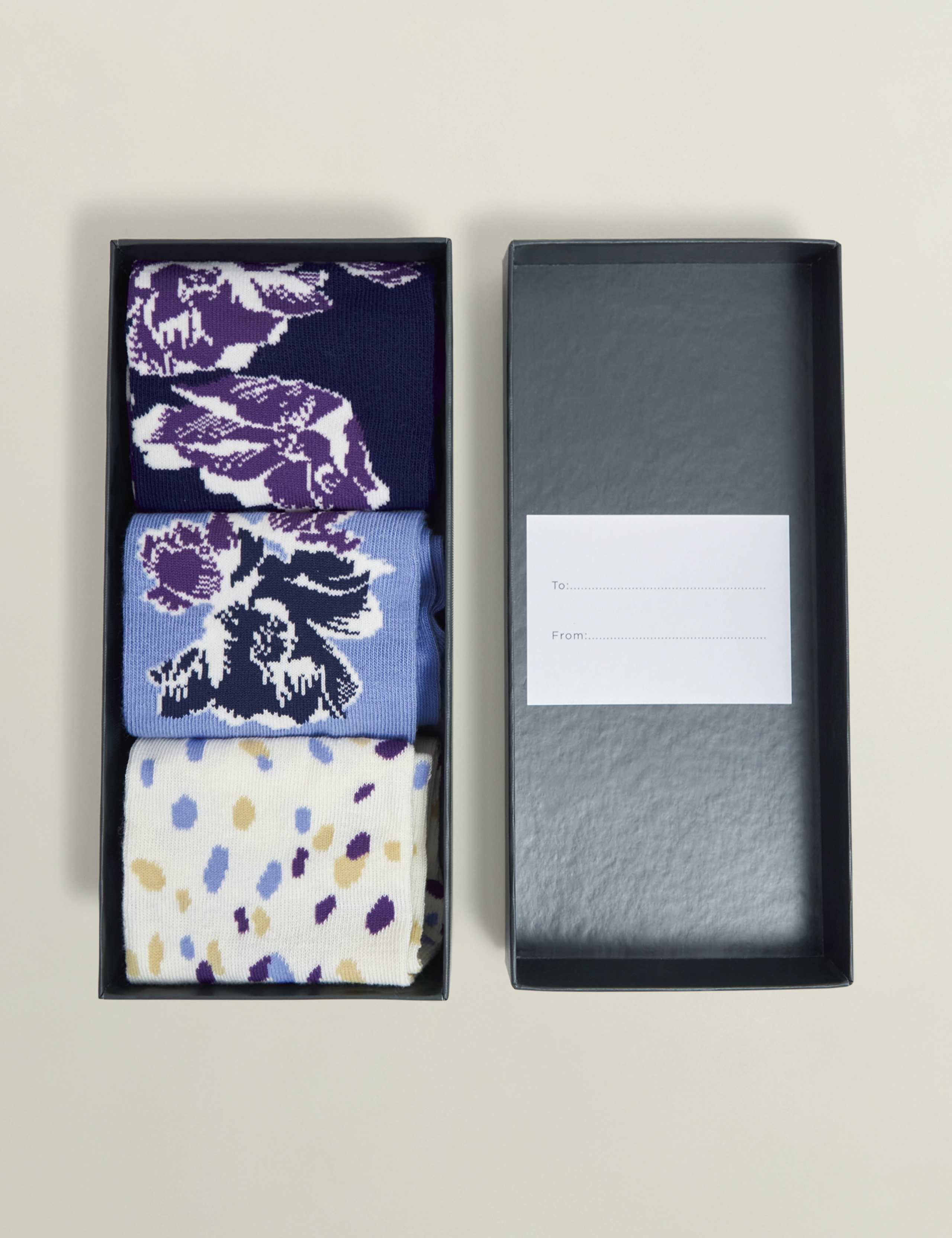3pk Cotton Rich Floral Ankle High Socks 3 of 3