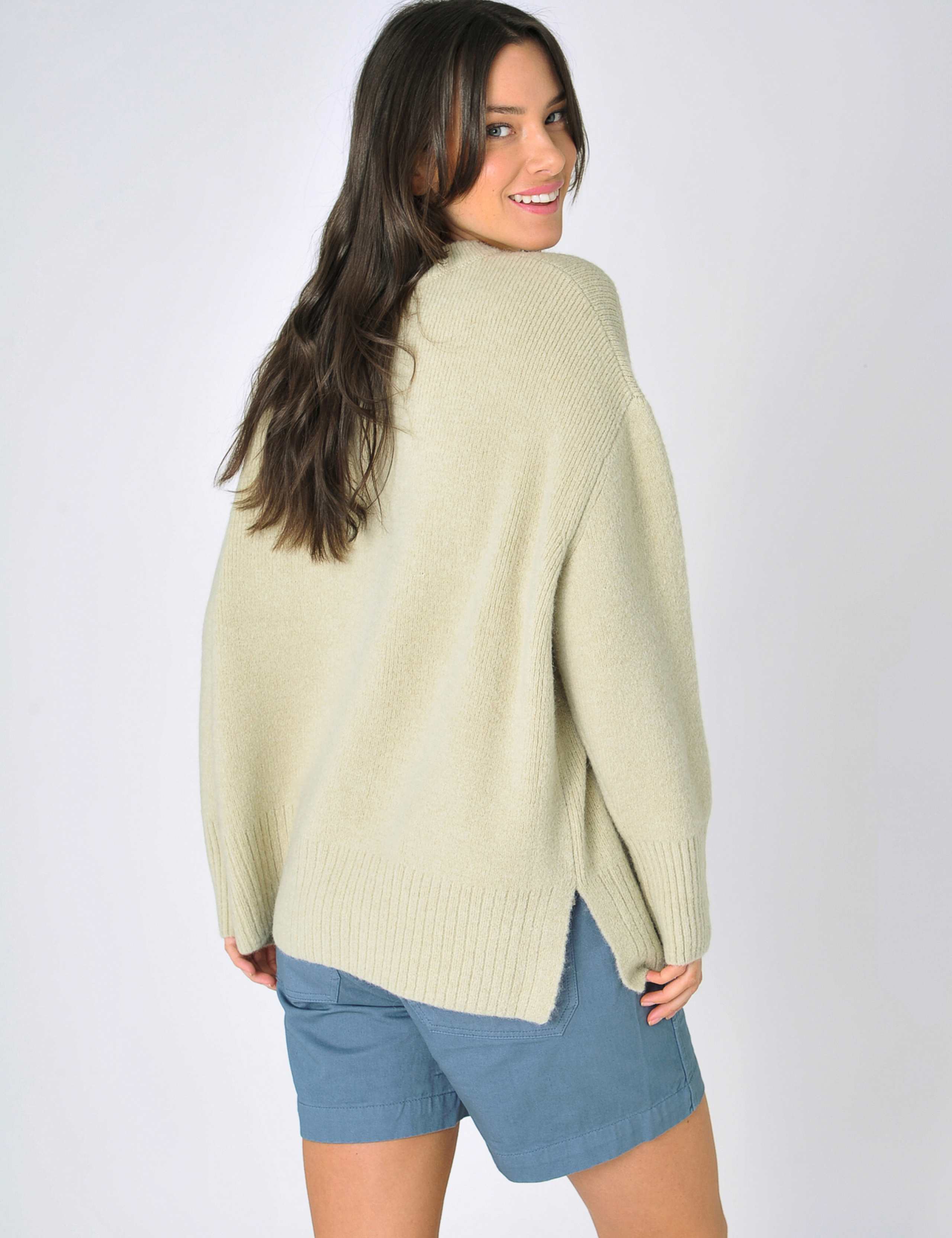 Crew Neck Relaxed Jumper with Wool 4 of 5
