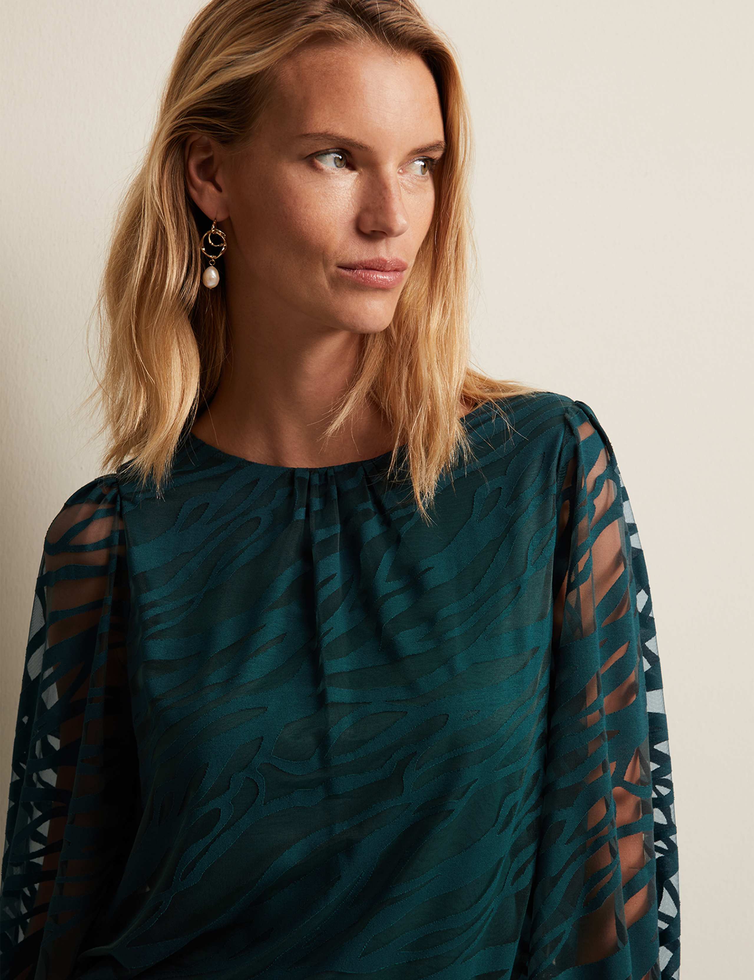 Crew Neck Top 6 of 6