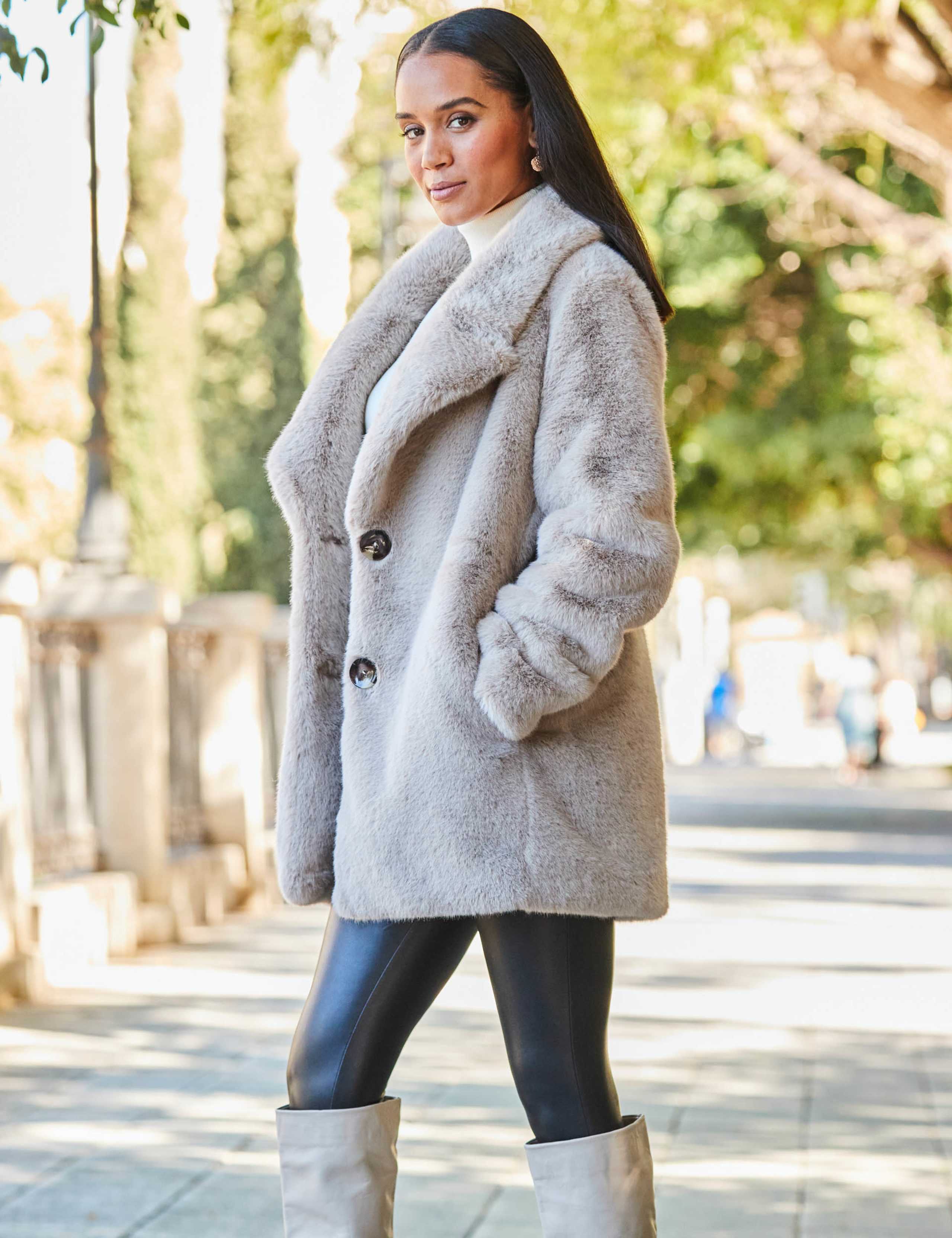 Faux Fur Single Breasted Coat 3 of 5