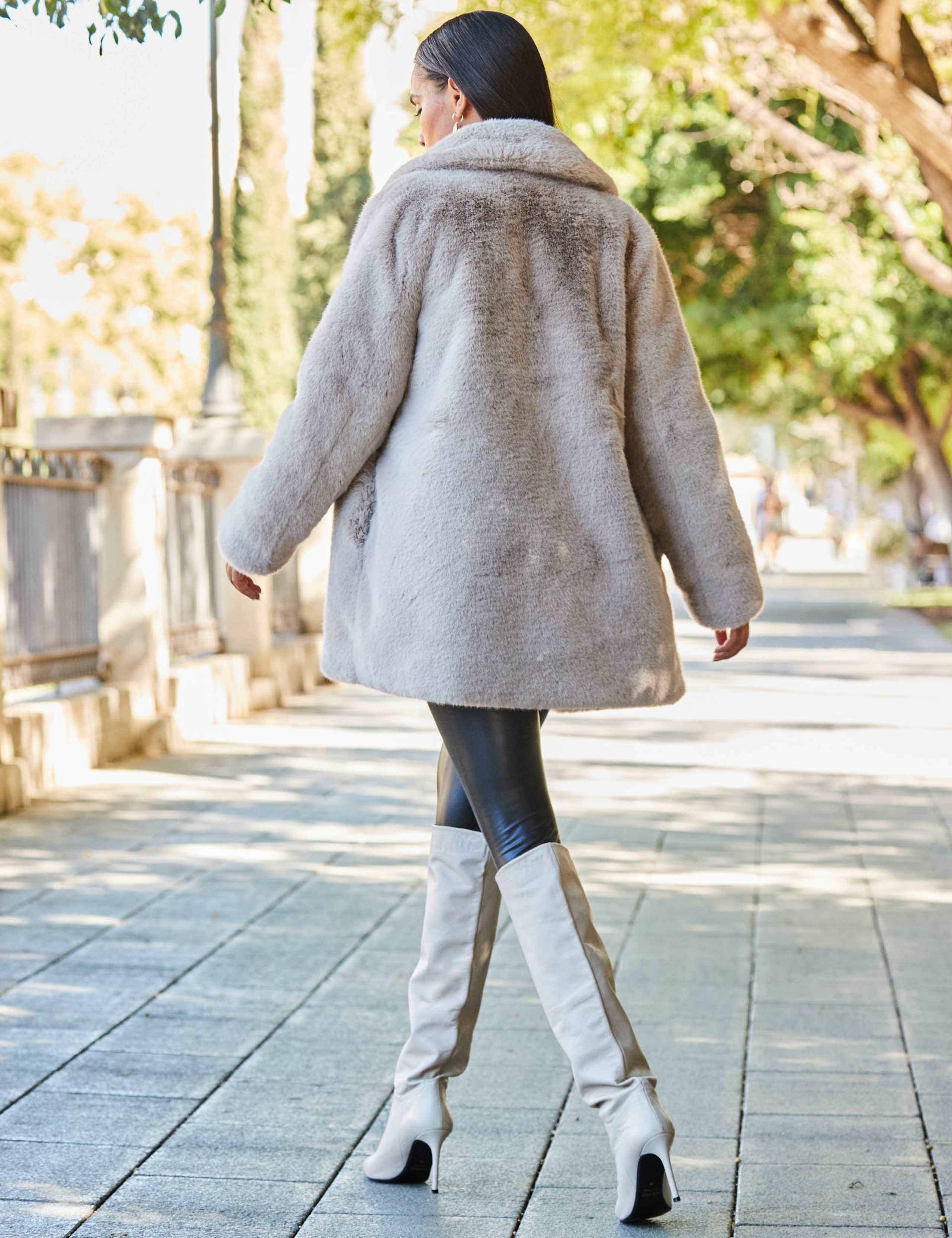 Faux Fur Single Breasted Coat 4 of 5