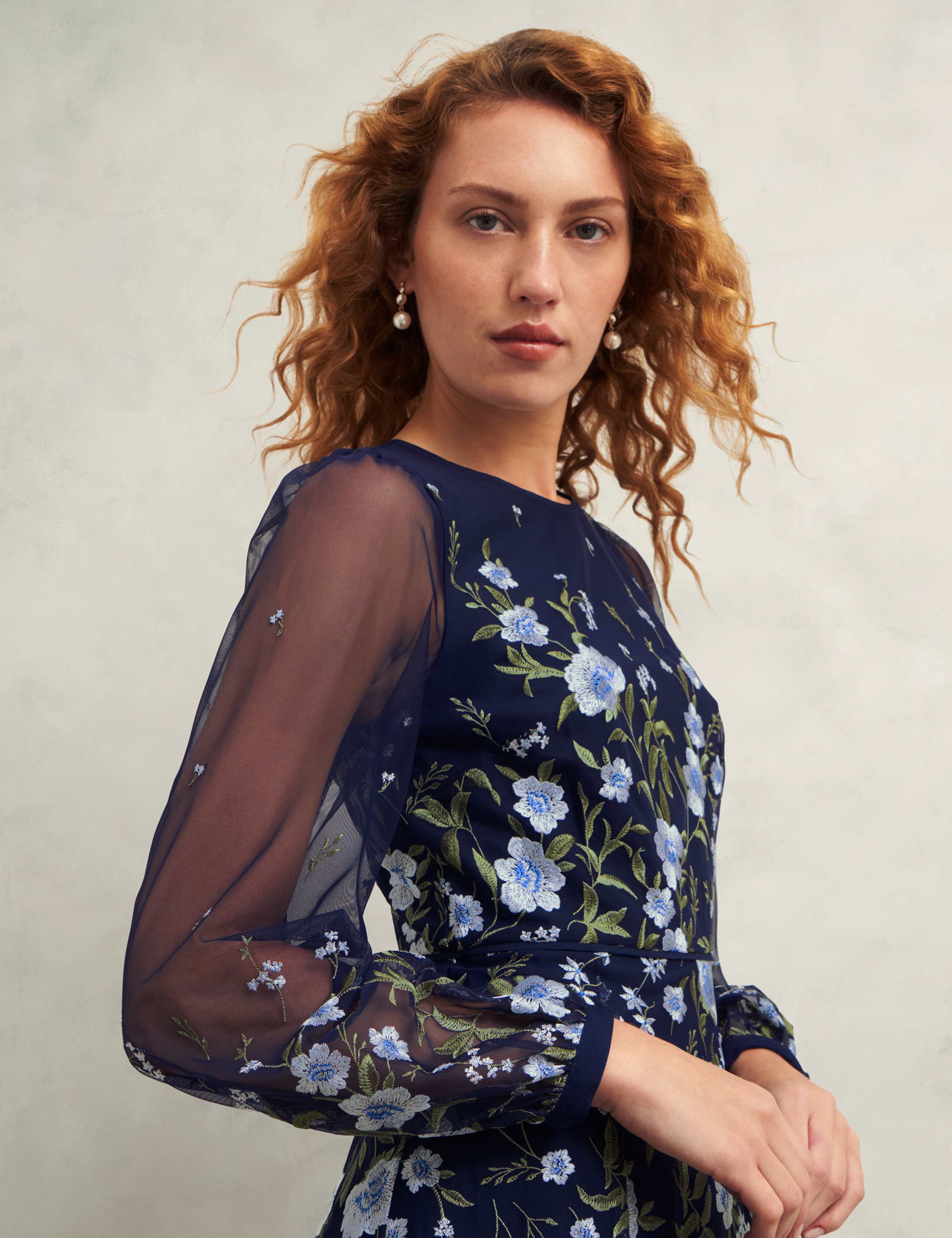 Floral Embroidered Midi Waisted Dress 3 of 7