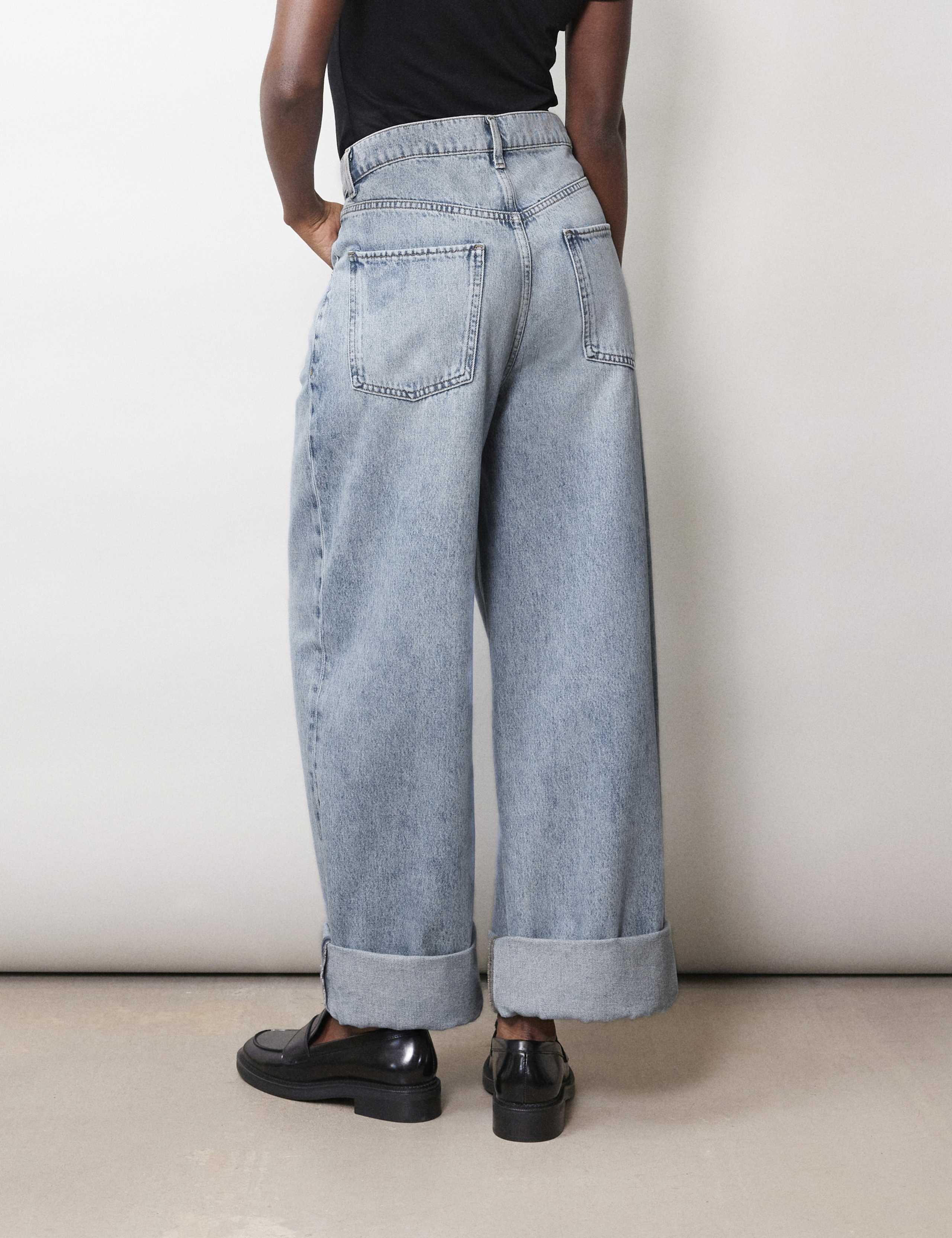 Mid Rise Wide Leg Turn Up Jeans 4 of 5