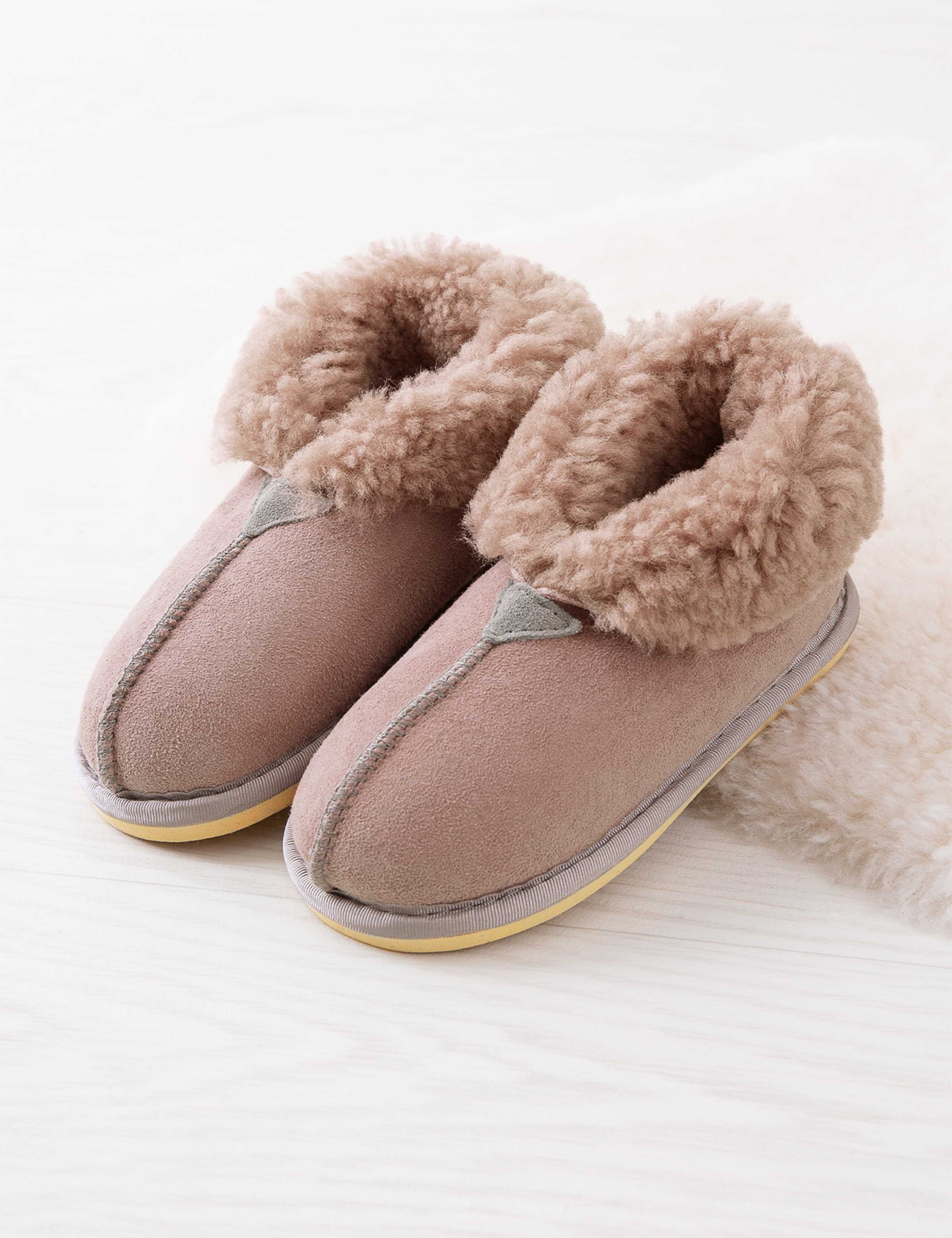 Kids' Sheepskin Slipper Boots 2 of 5