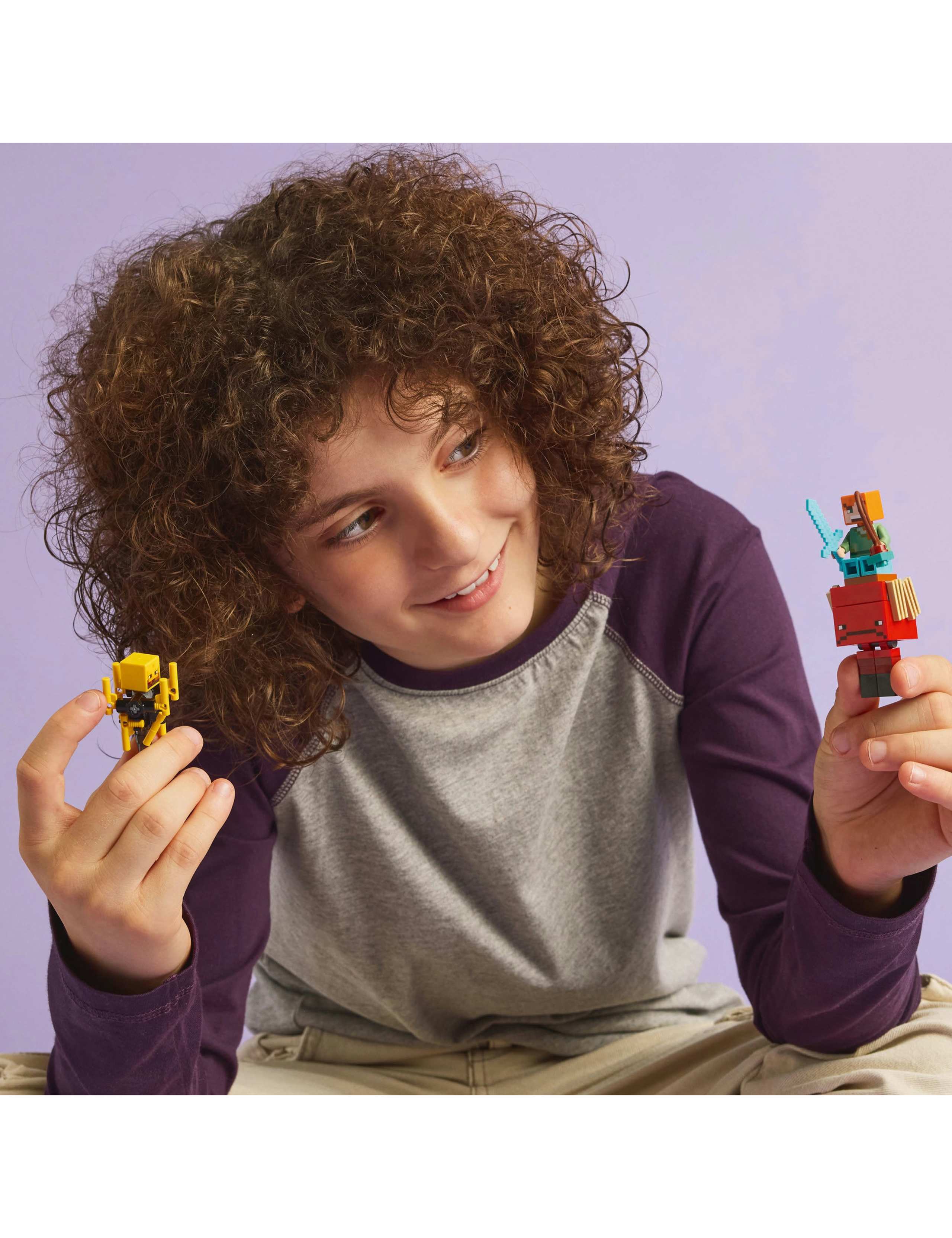 LEGO® Minecraft The Nether Lava Battle Set 21266  (6+ Yrs) 2 of 6