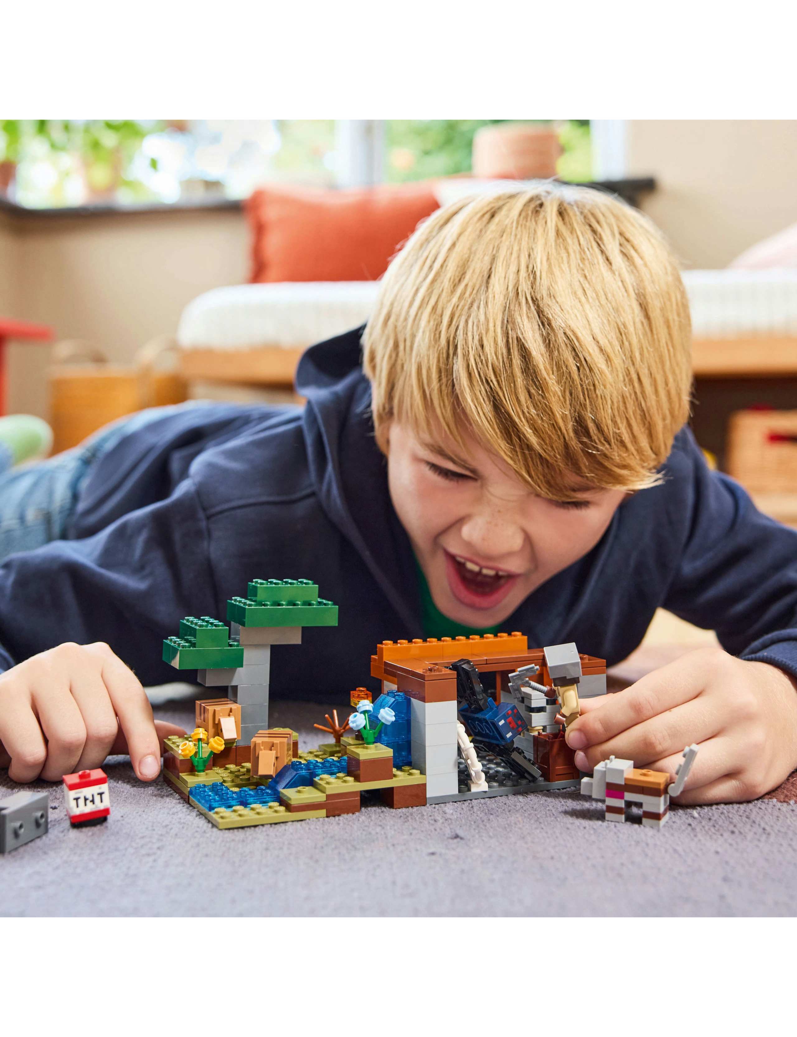 LEGO® Minecraft The Armadillo Mine Expedition 21269 (8+ Yrs) 2 of 6