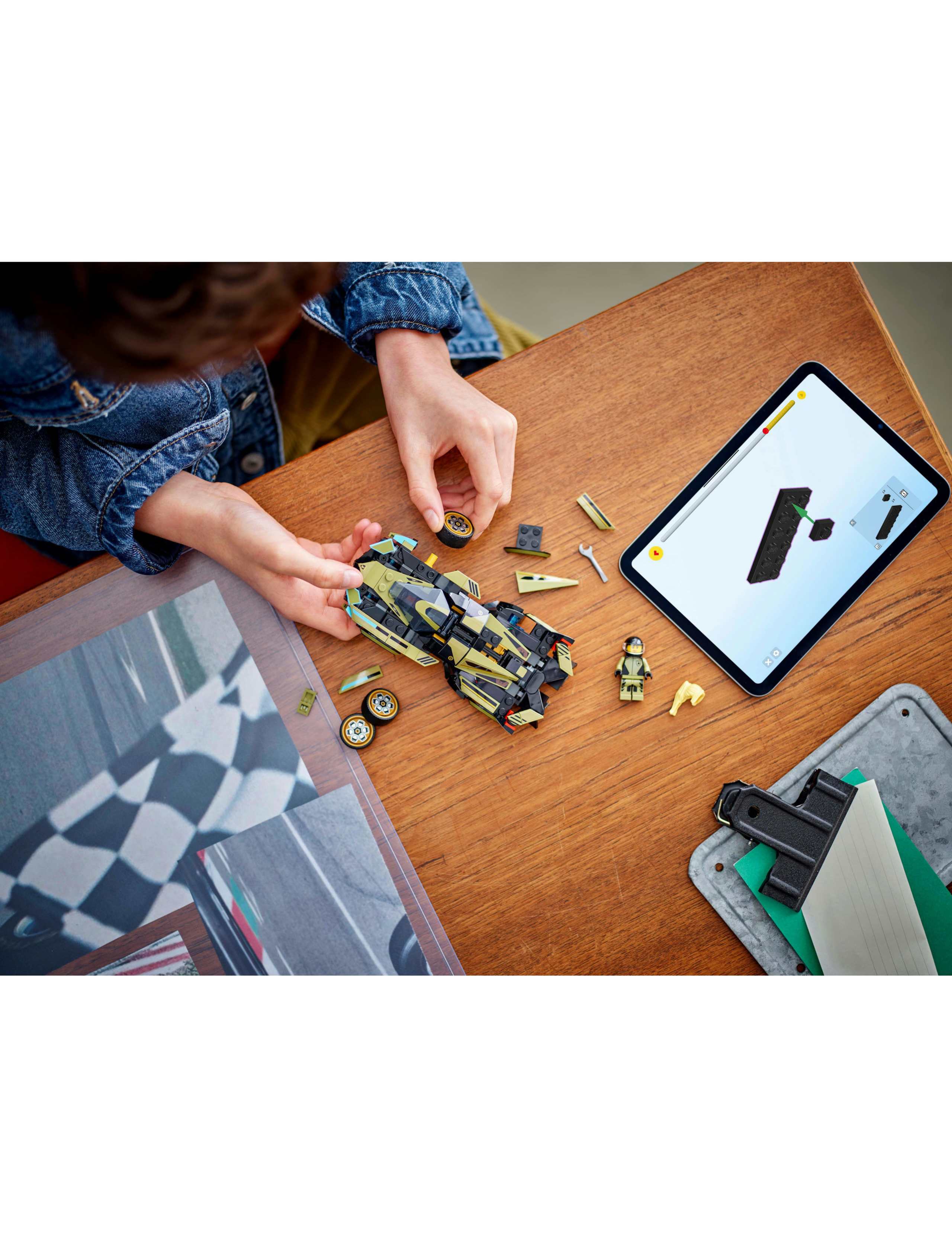 LEGO® Speed Champions Lamborghini Lambo V12 Vision GT Super Car 76923 (10+ Yrs) 3 of 5
