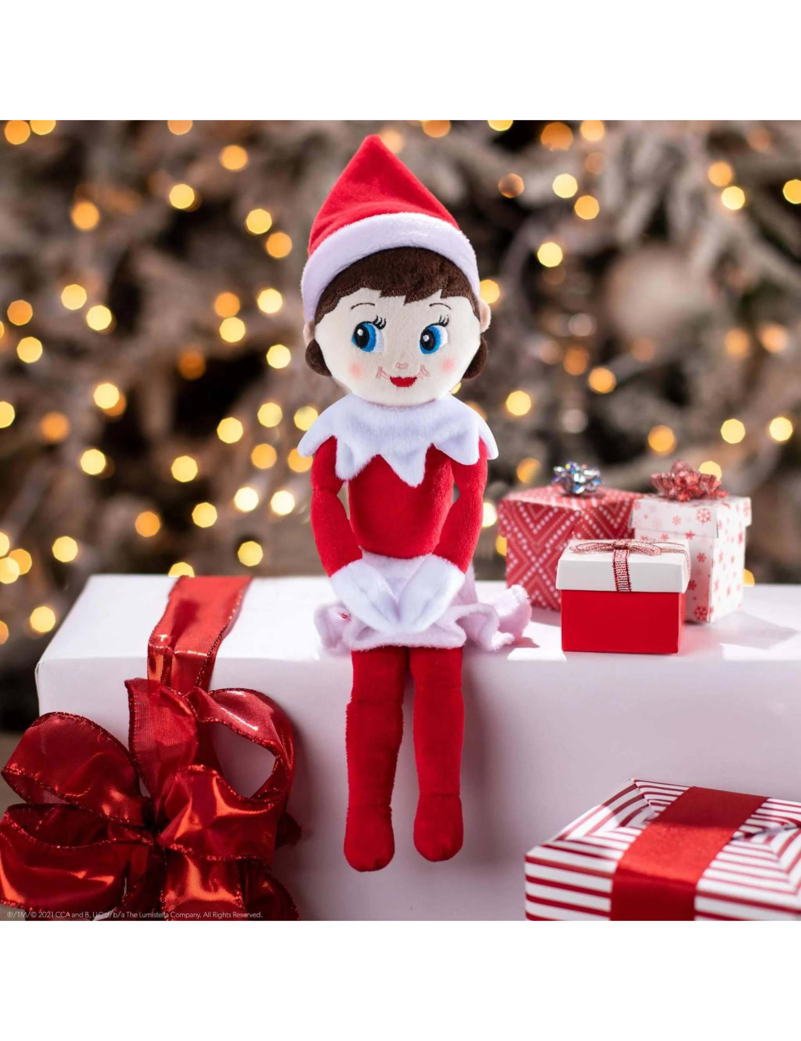 The Elf On The Shelf Plushee Pals® Snuggler Girl With Blue Eyes (12+ Mths) 2 of 4