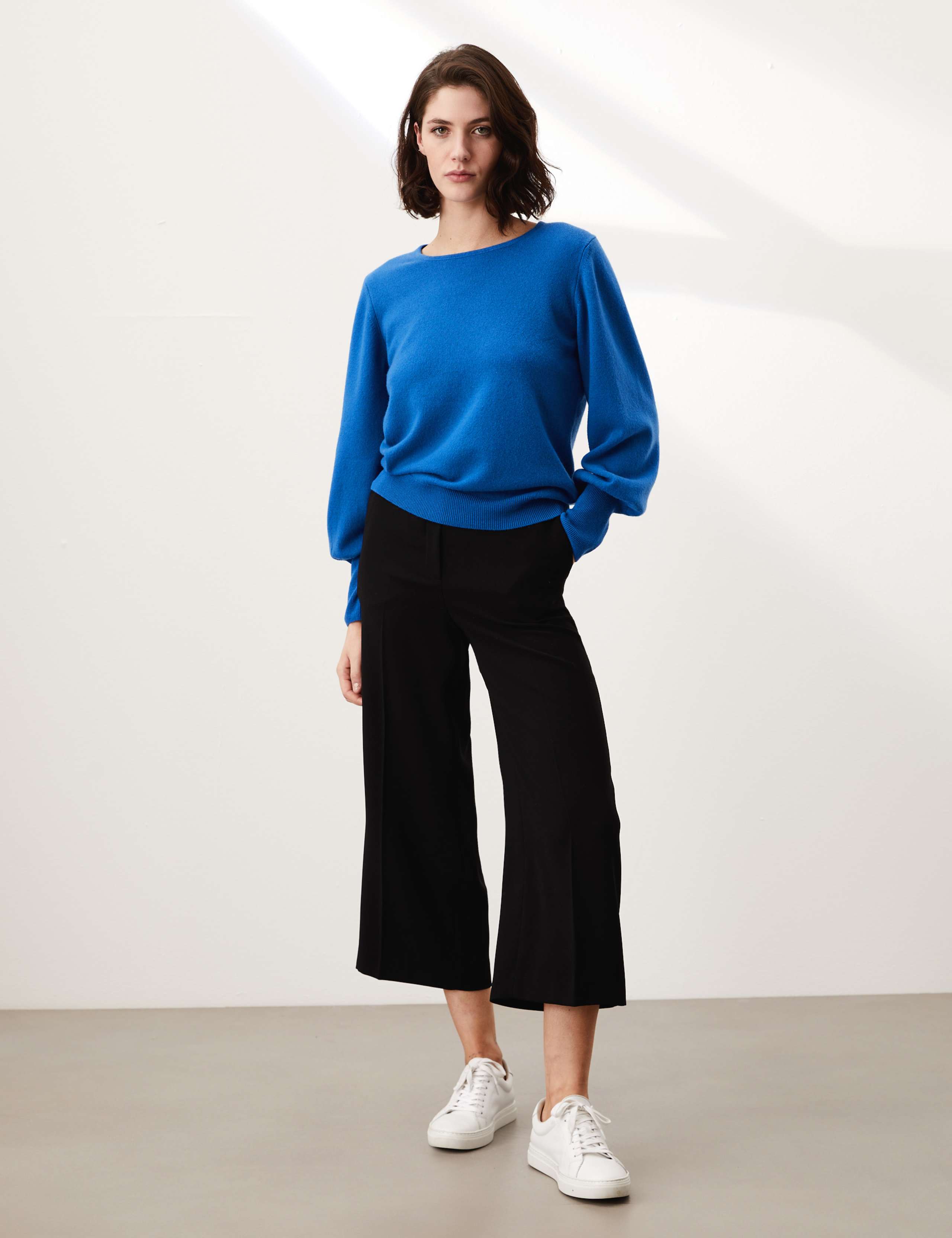 Cashmere Balloon Sleeve Jumper With Wool 3 of 6