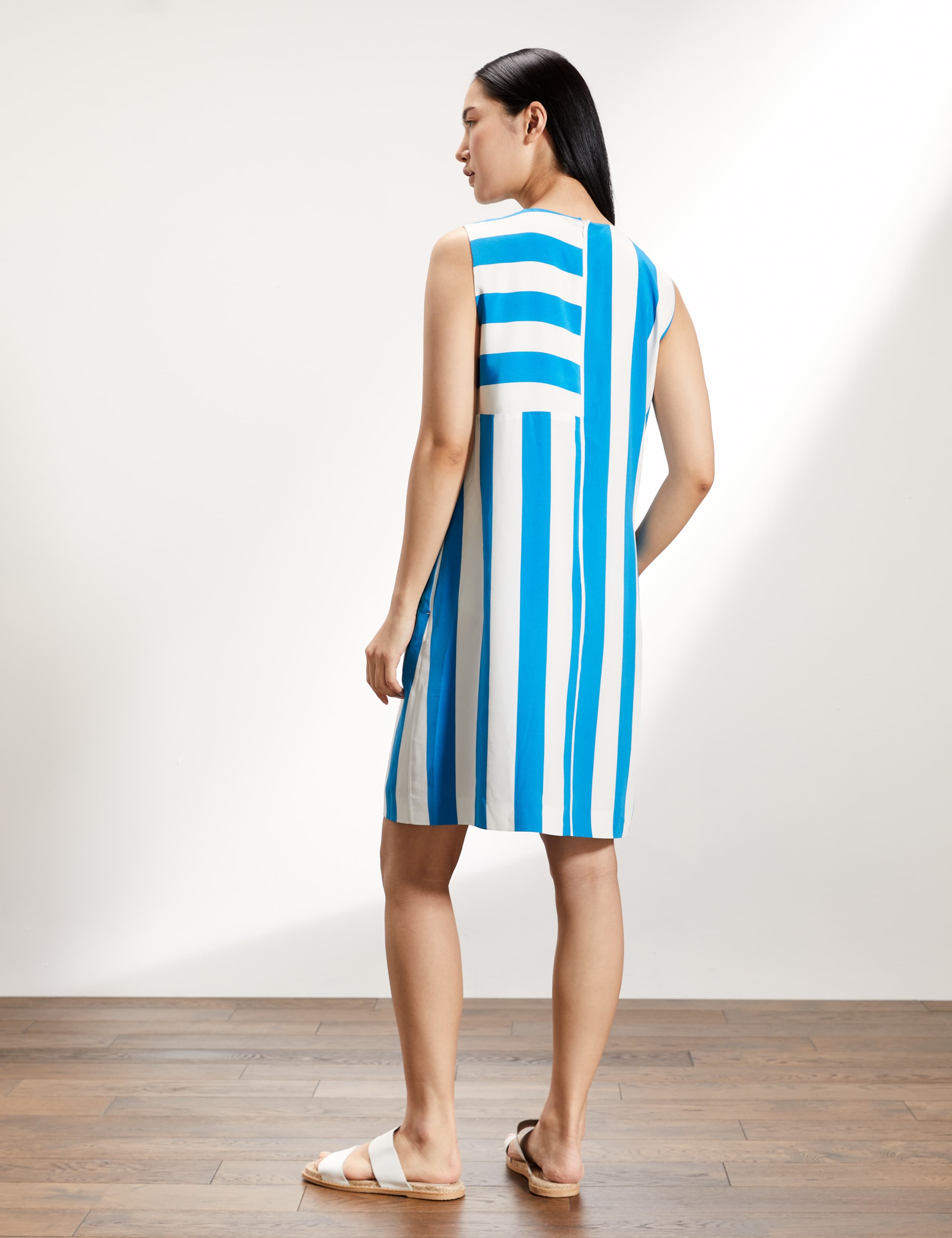 Pure Silk Striped Knee Length Shift Dress 4 of 5