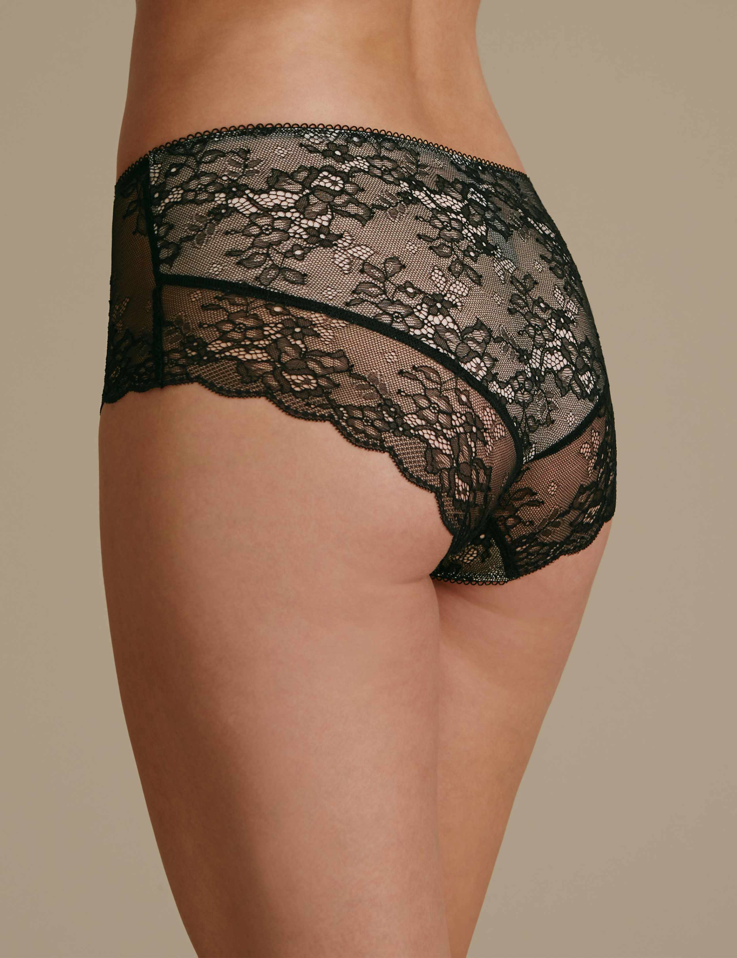 Lace High Rise Shorts 2 of 3