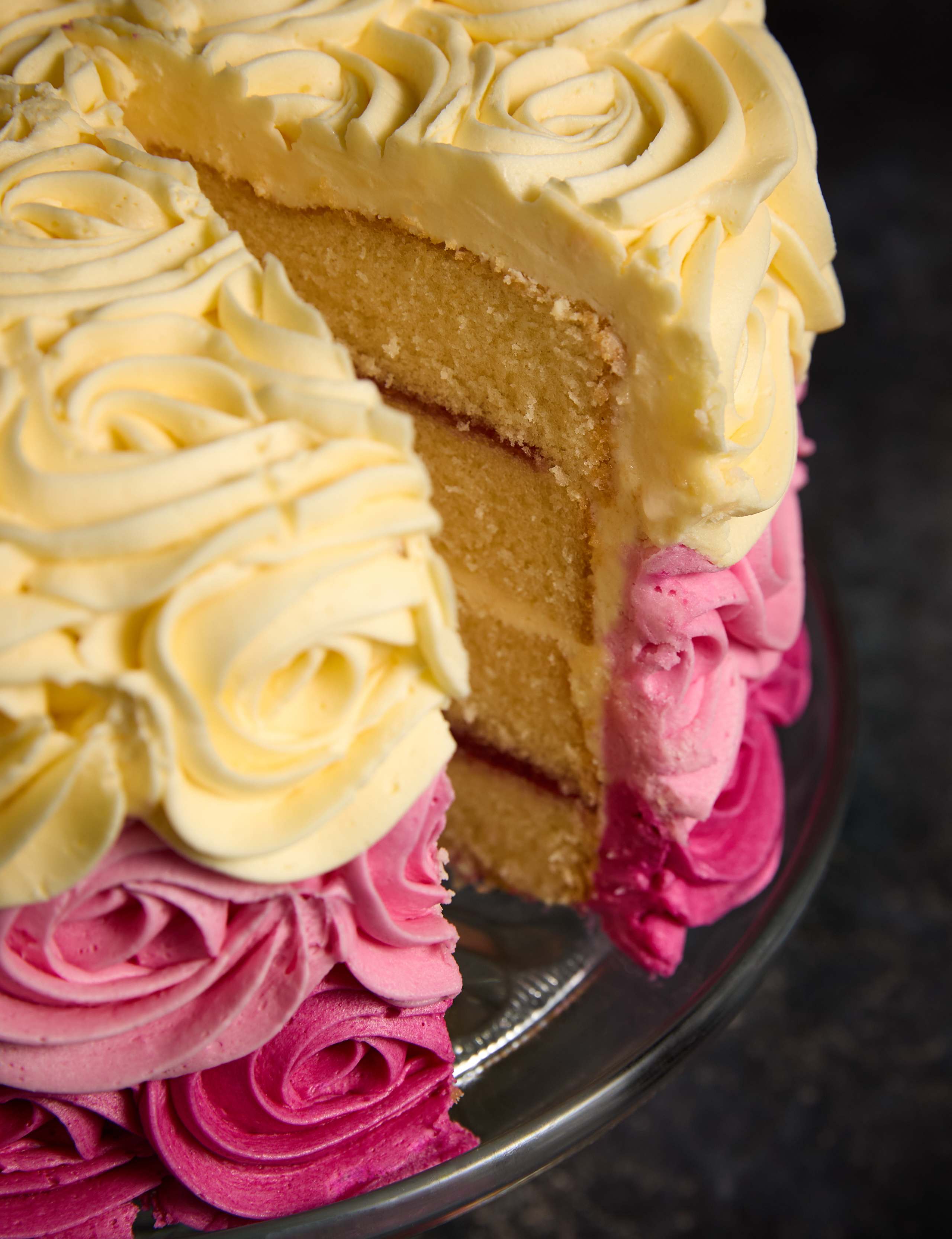 Personalised Piped Rose Cake (Serves 24) 5 of 6