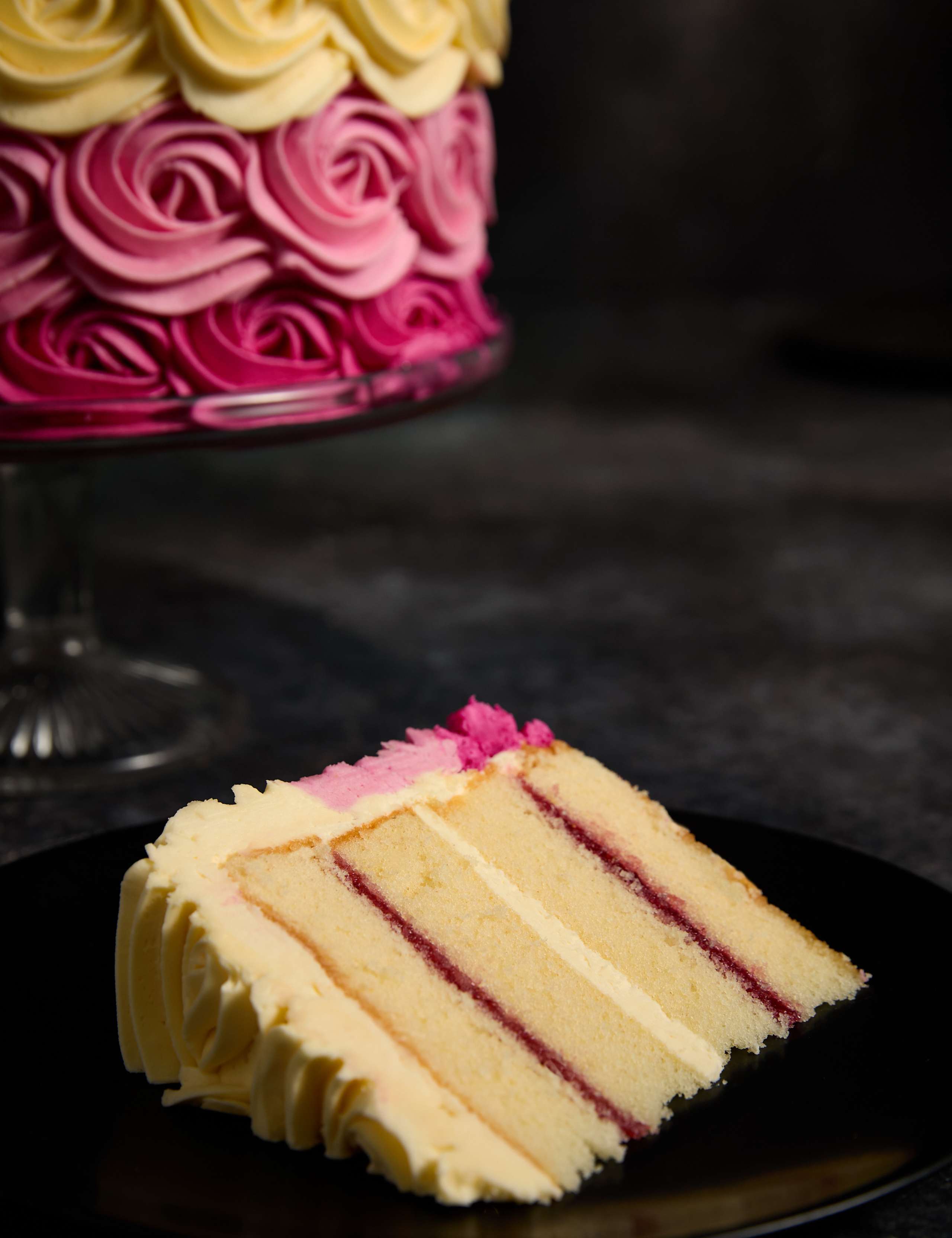 Personalised Piped Rose Cake (Serves 24) 2 of 6