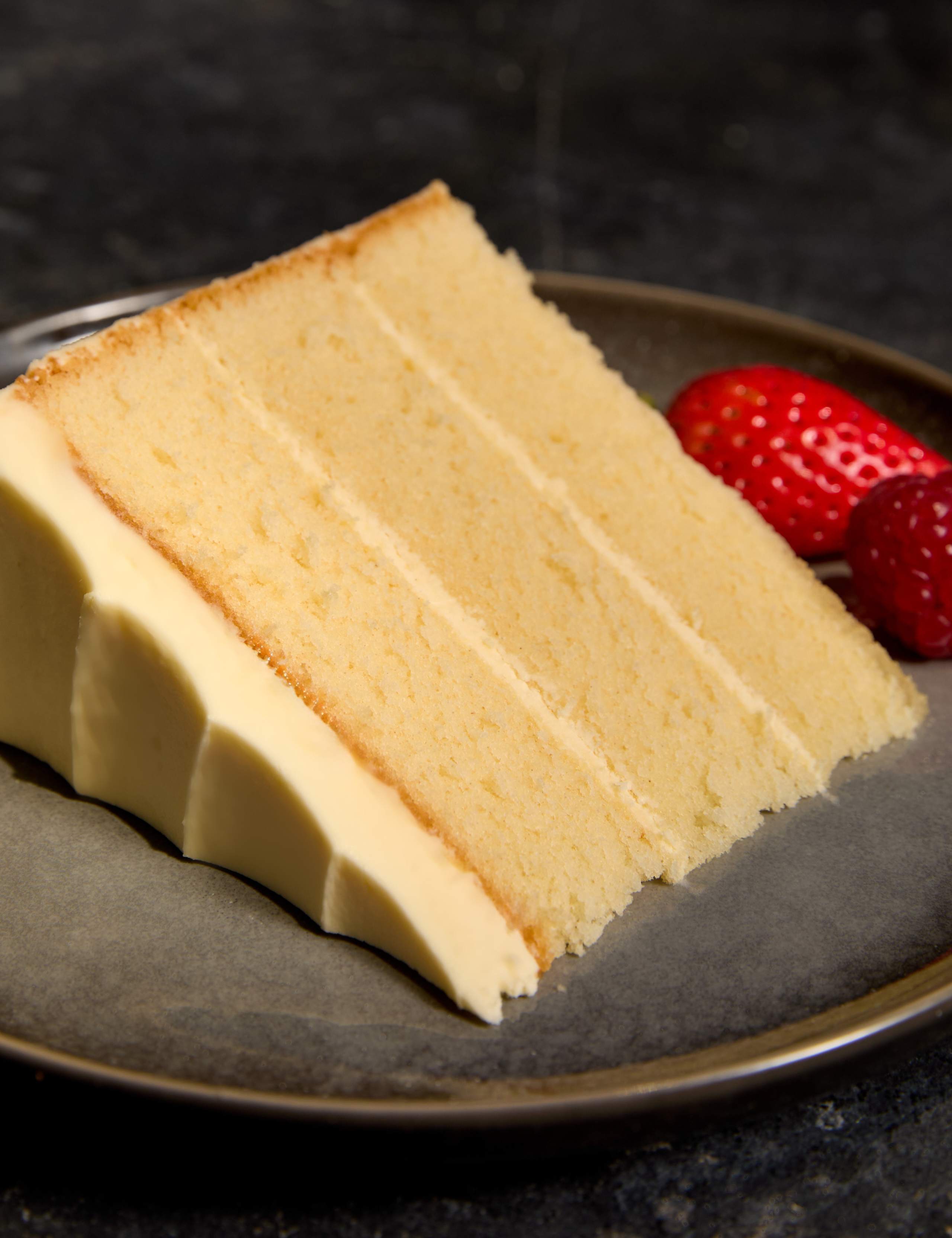 Vanilla Naked Cake (Serves 24) 3 of 6