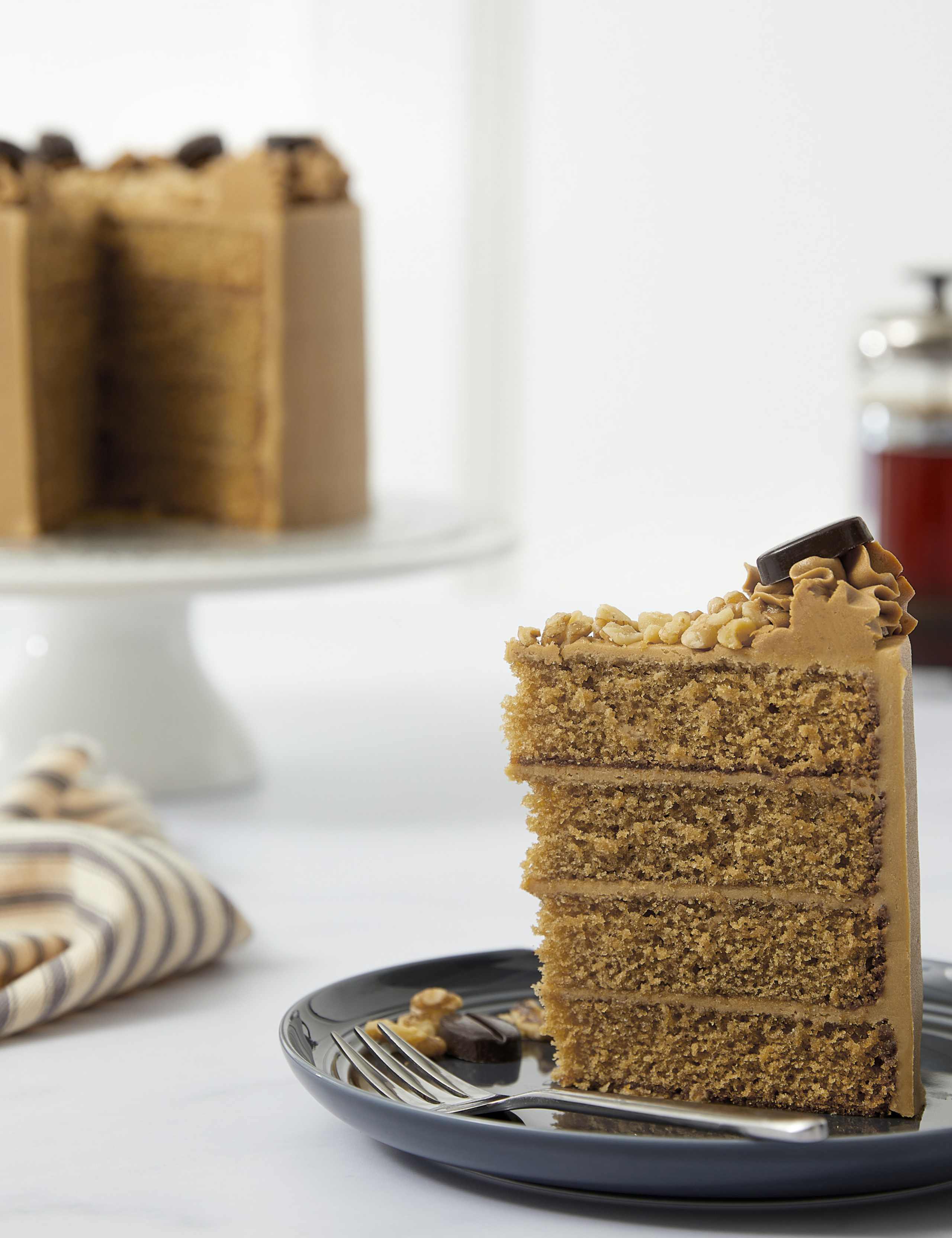Coffee & Walnut Cake (Serves 16) 2 of 5