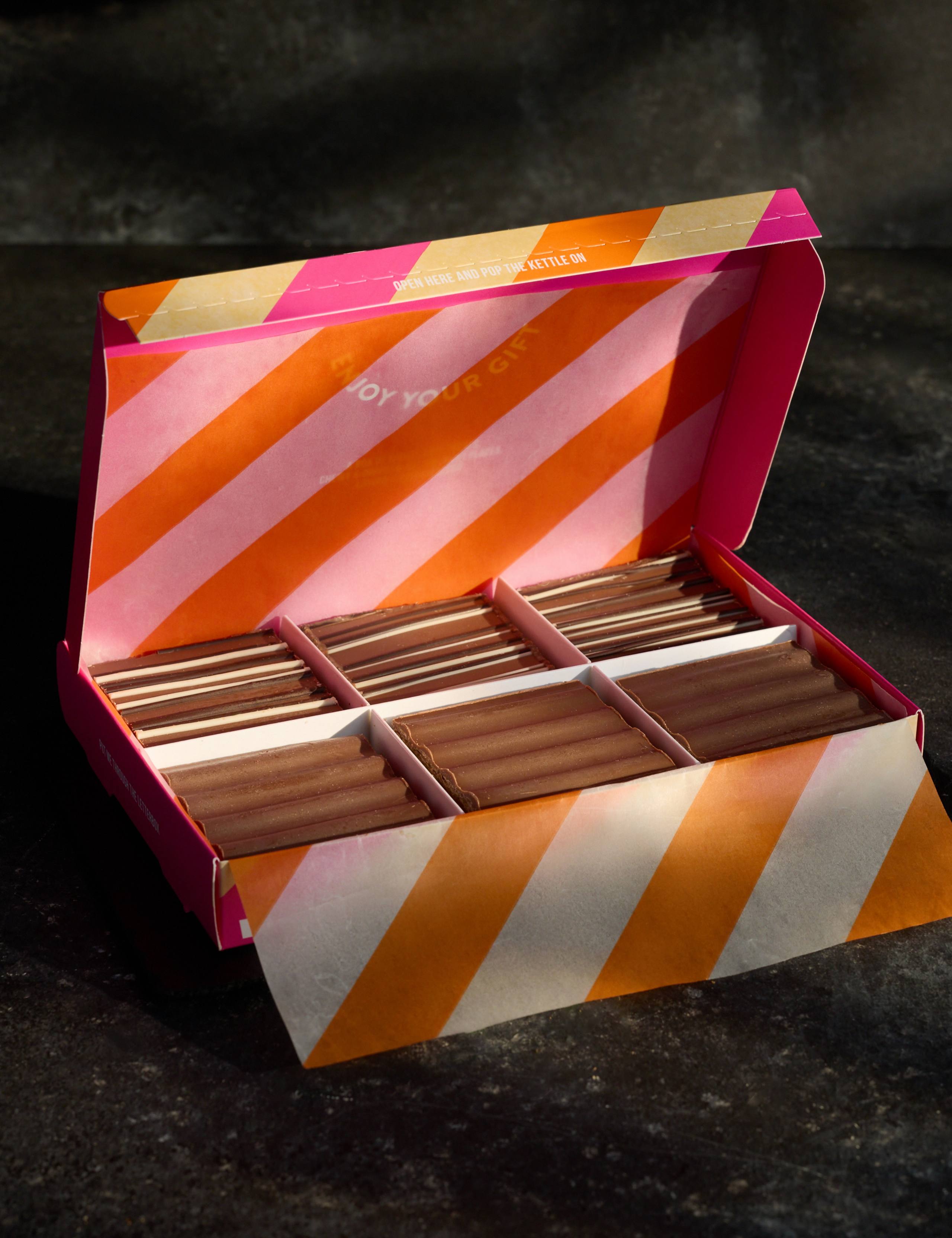 3 Millionaire's Shortbread & 3 Salted Caramel Chocolate Tiffin Letterbox Gift 1 of 4