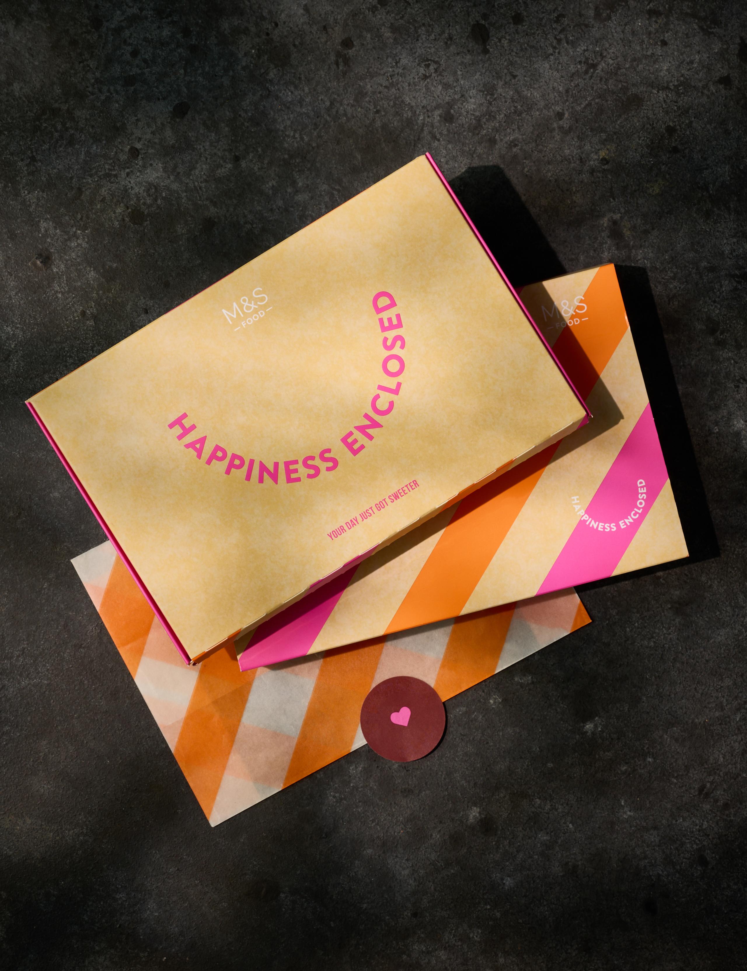 3 Millionaire's Shortbread & 3 Salted Caramel Chocolate Tiffin Letterbox Gift 4 of 4