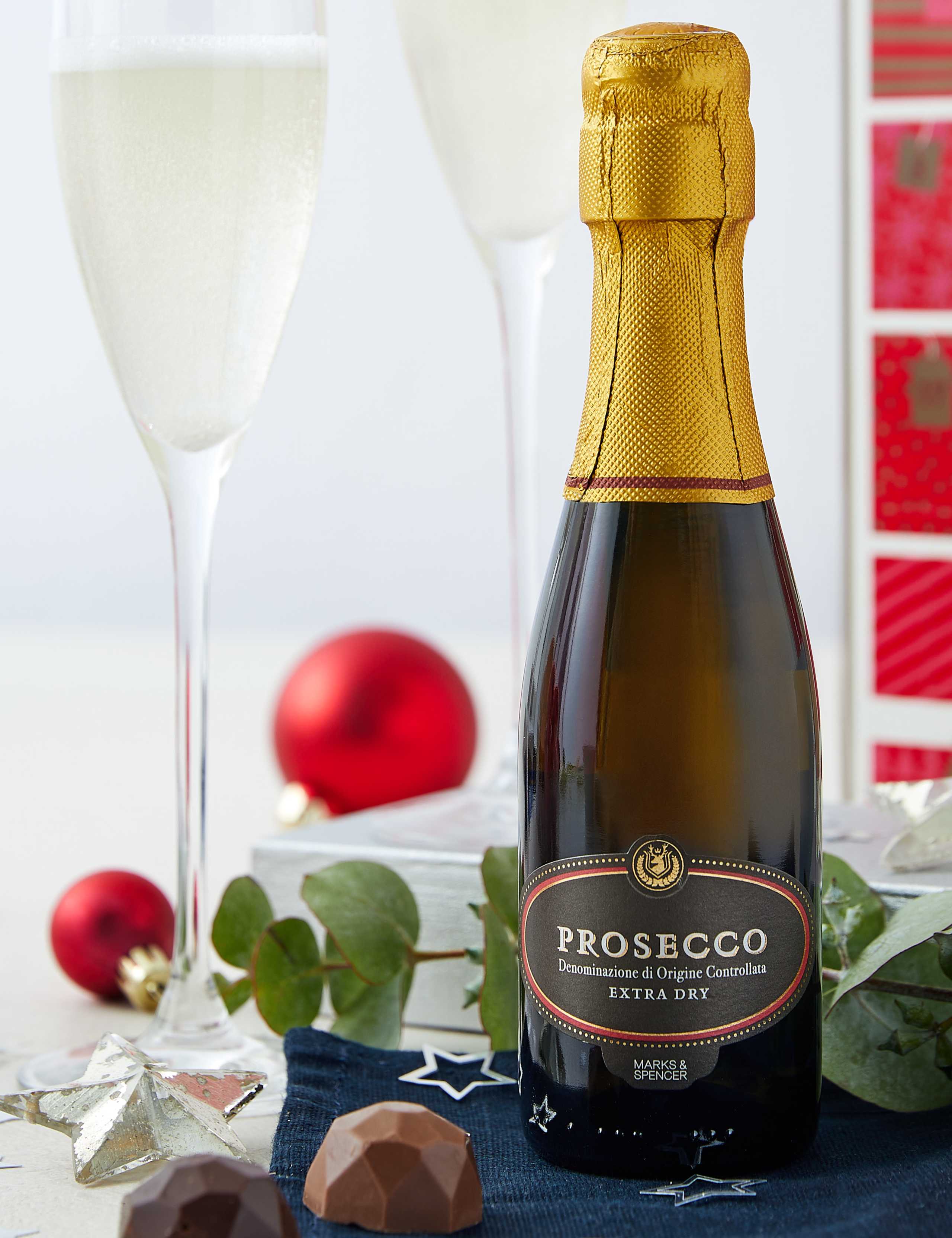 The Season to Sparkle Prosecco Advent Calendar 3 of 4