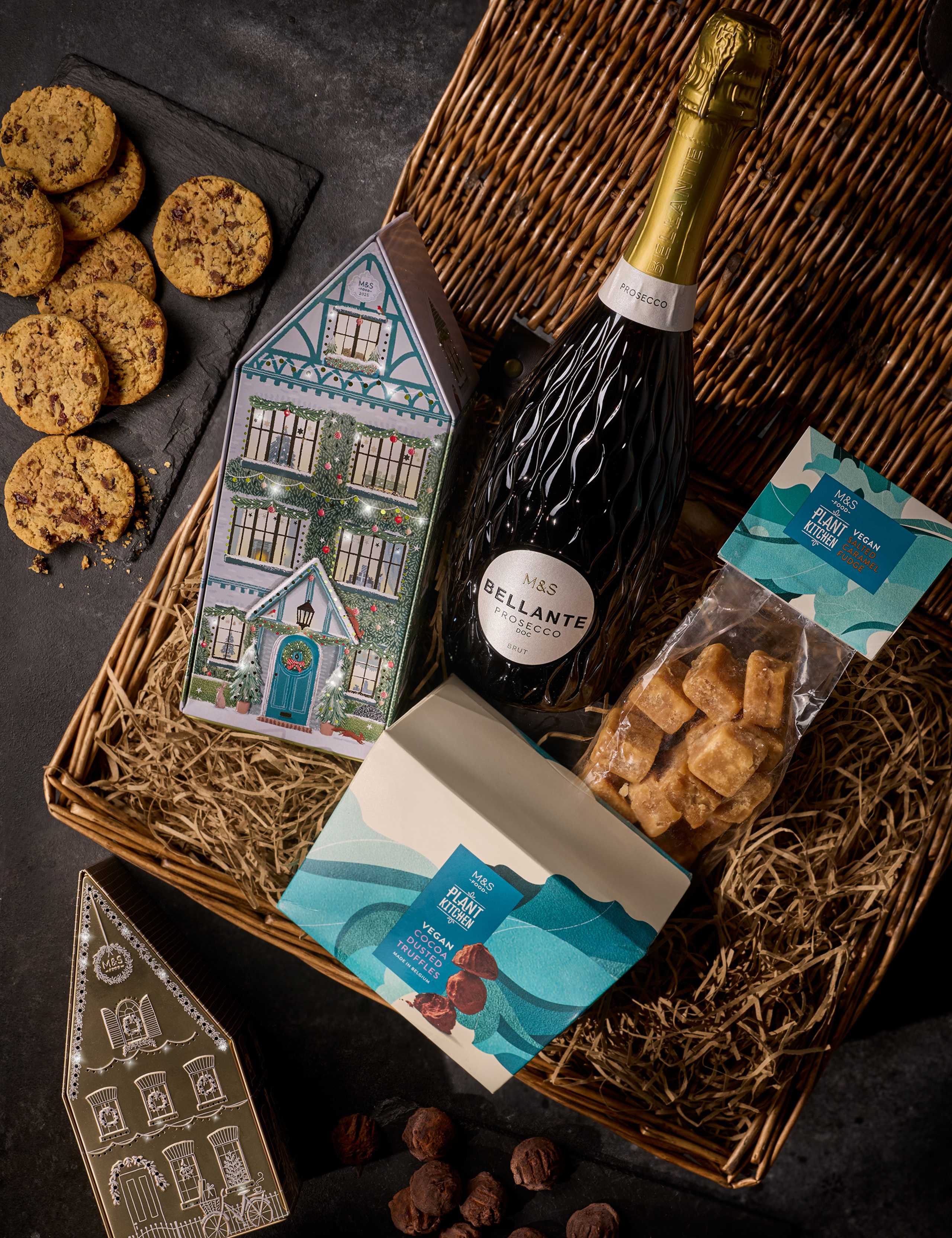 The Christmas Vegan Treats Hamper (Delivery from 4th November) 3 of 6