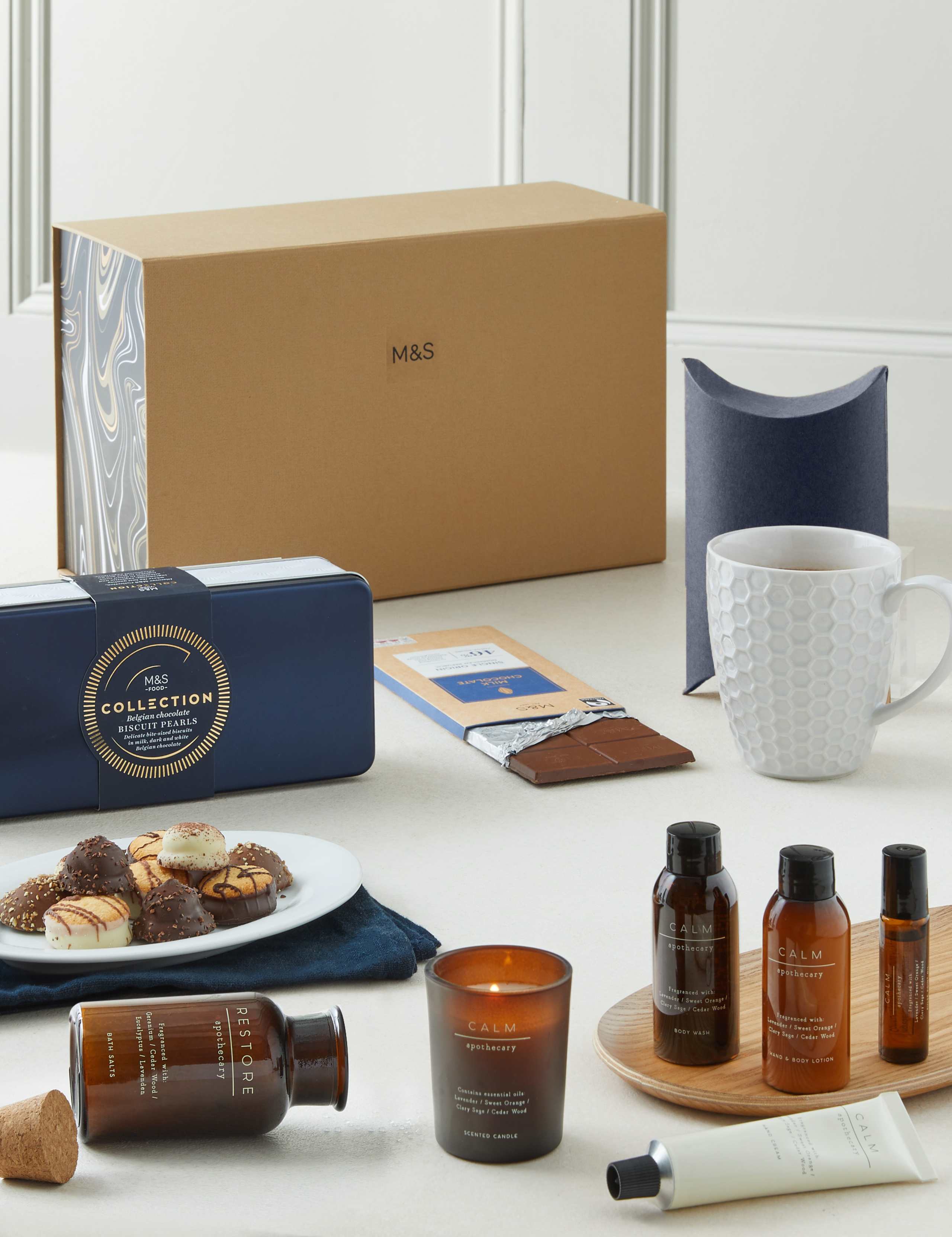 A Cosy Night In Gift Box 1 of 4