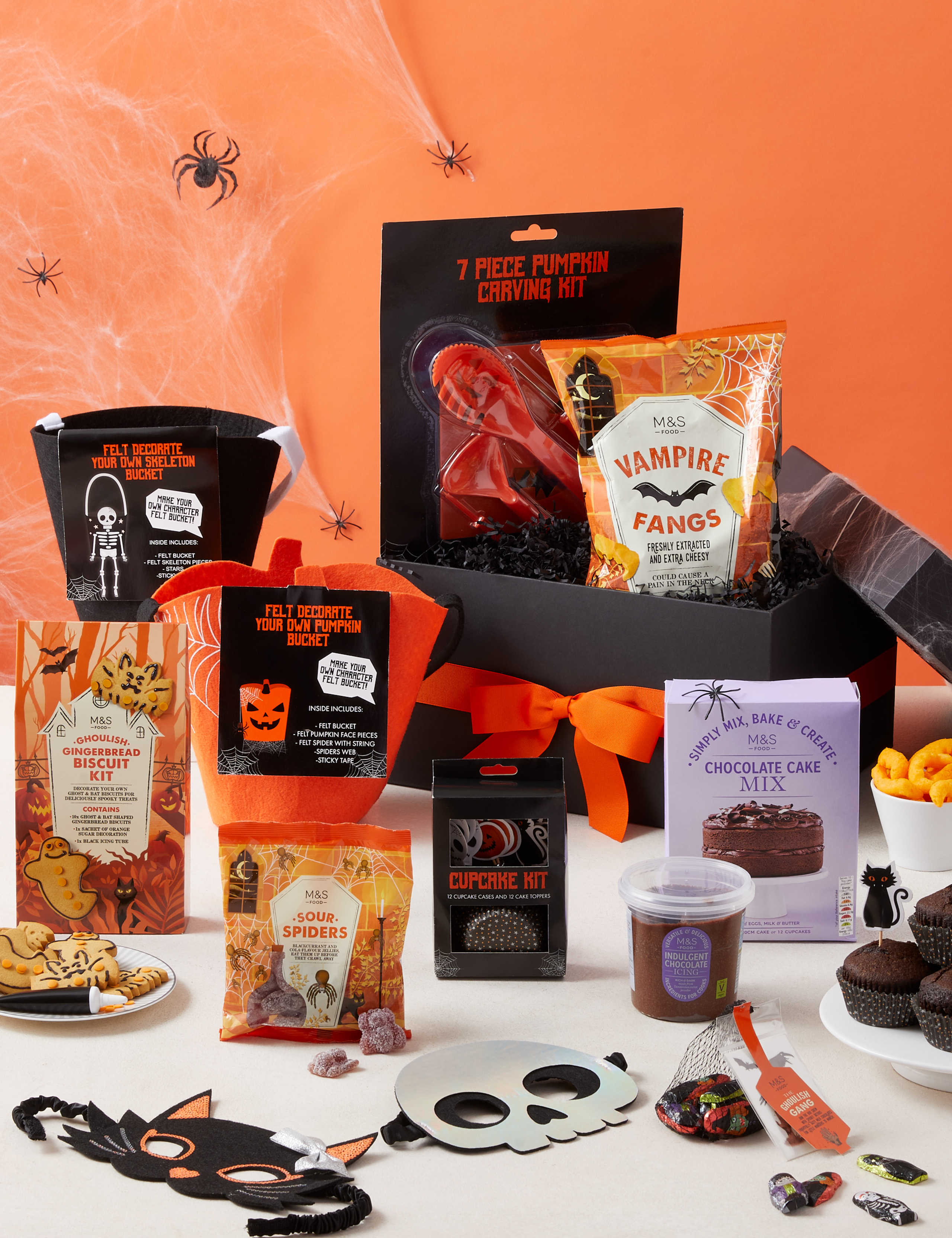 Halloween Spooky Night In Gift Box 1 of 3