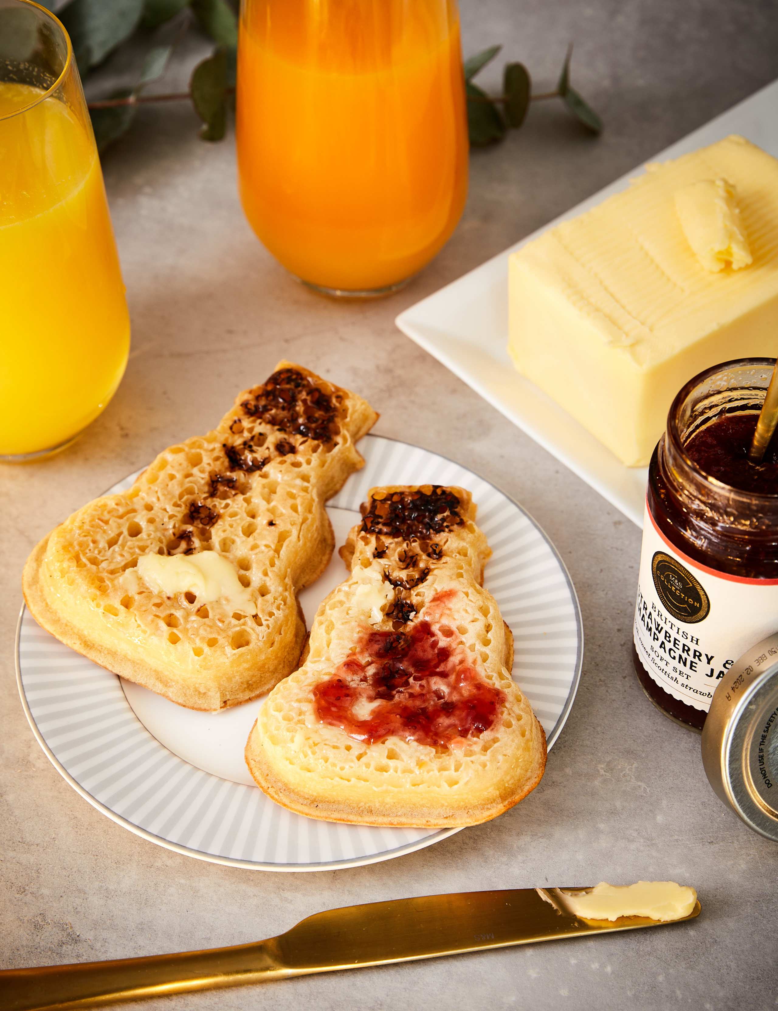 The Champagne Breakfast Crate (Order for 23rd December 2022) 4 of 4