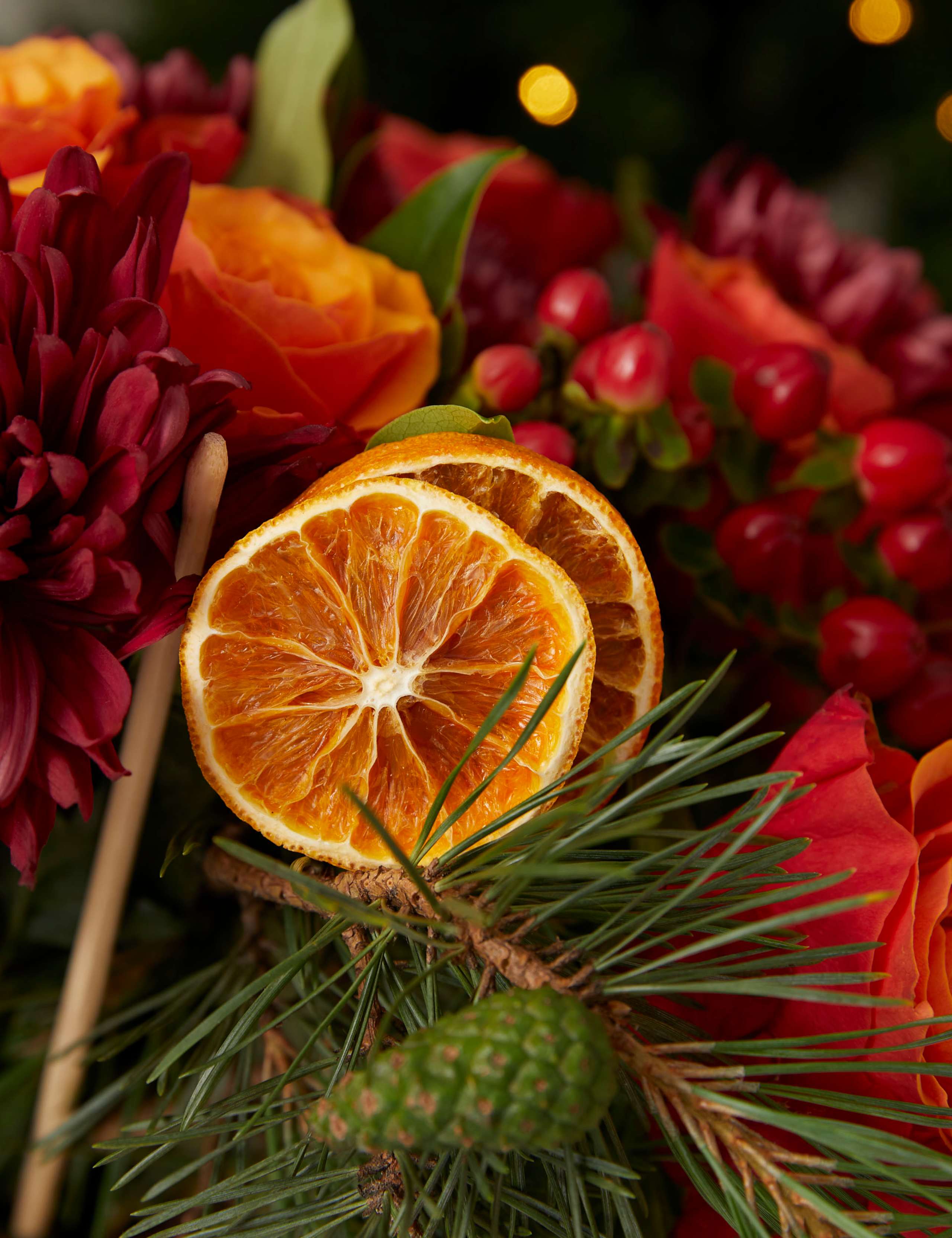 Clementine Light Up Snow Globe Gin Liqueur & Bouquet Gift 5 of 5