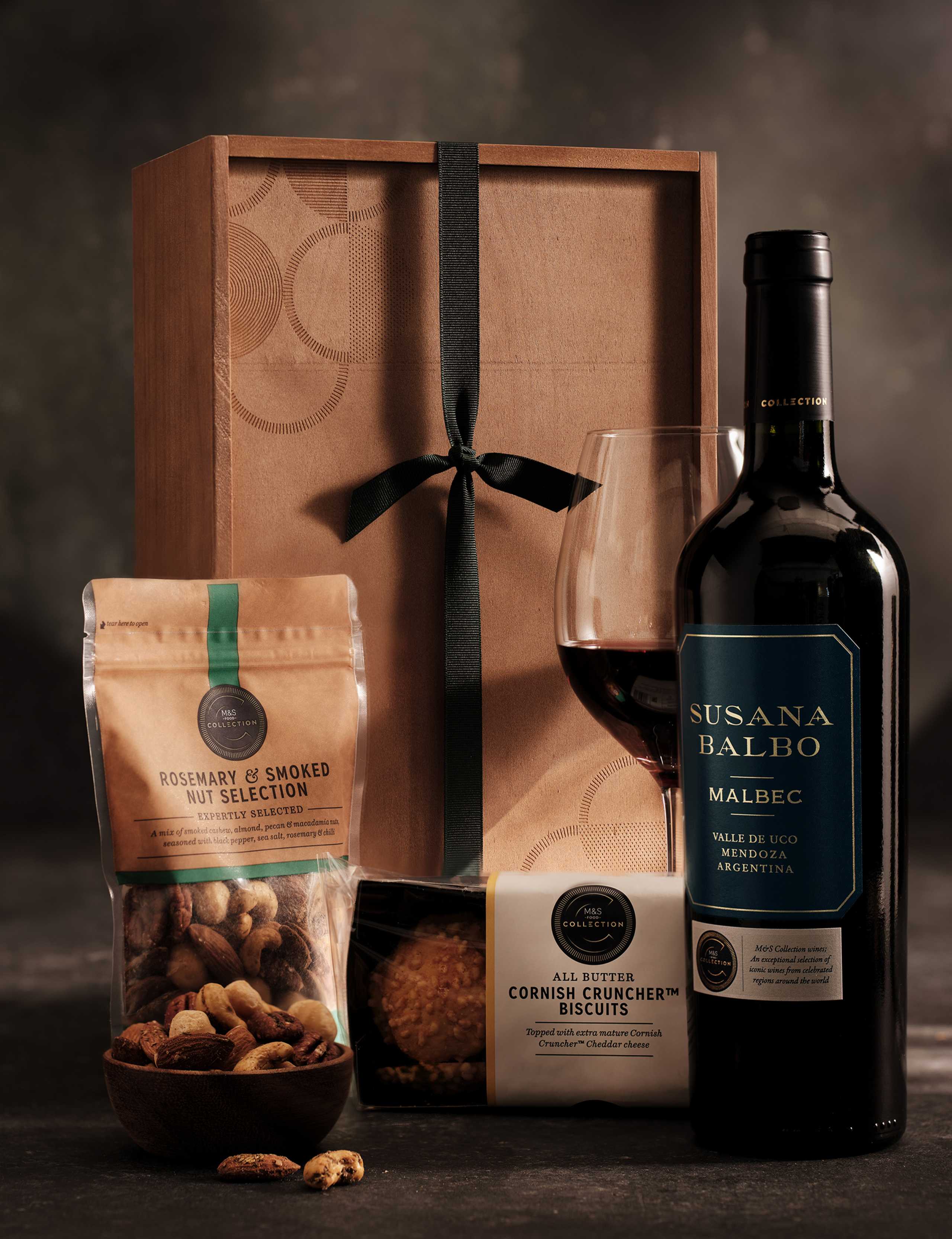 The Red Wine & Nibbles Gift Box 1 of 6