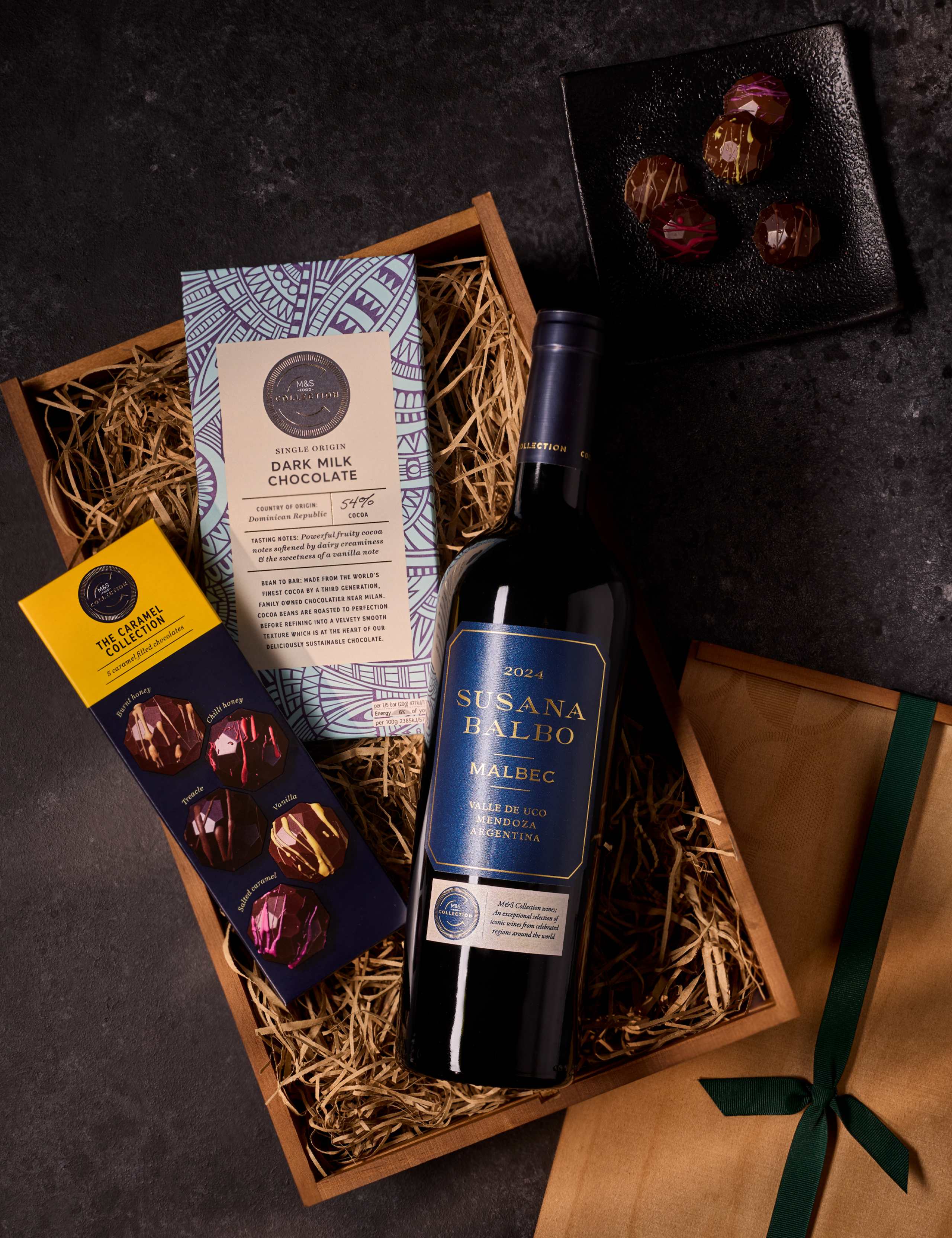 The Red Wine & Chocolate Gift Box 3 of 5