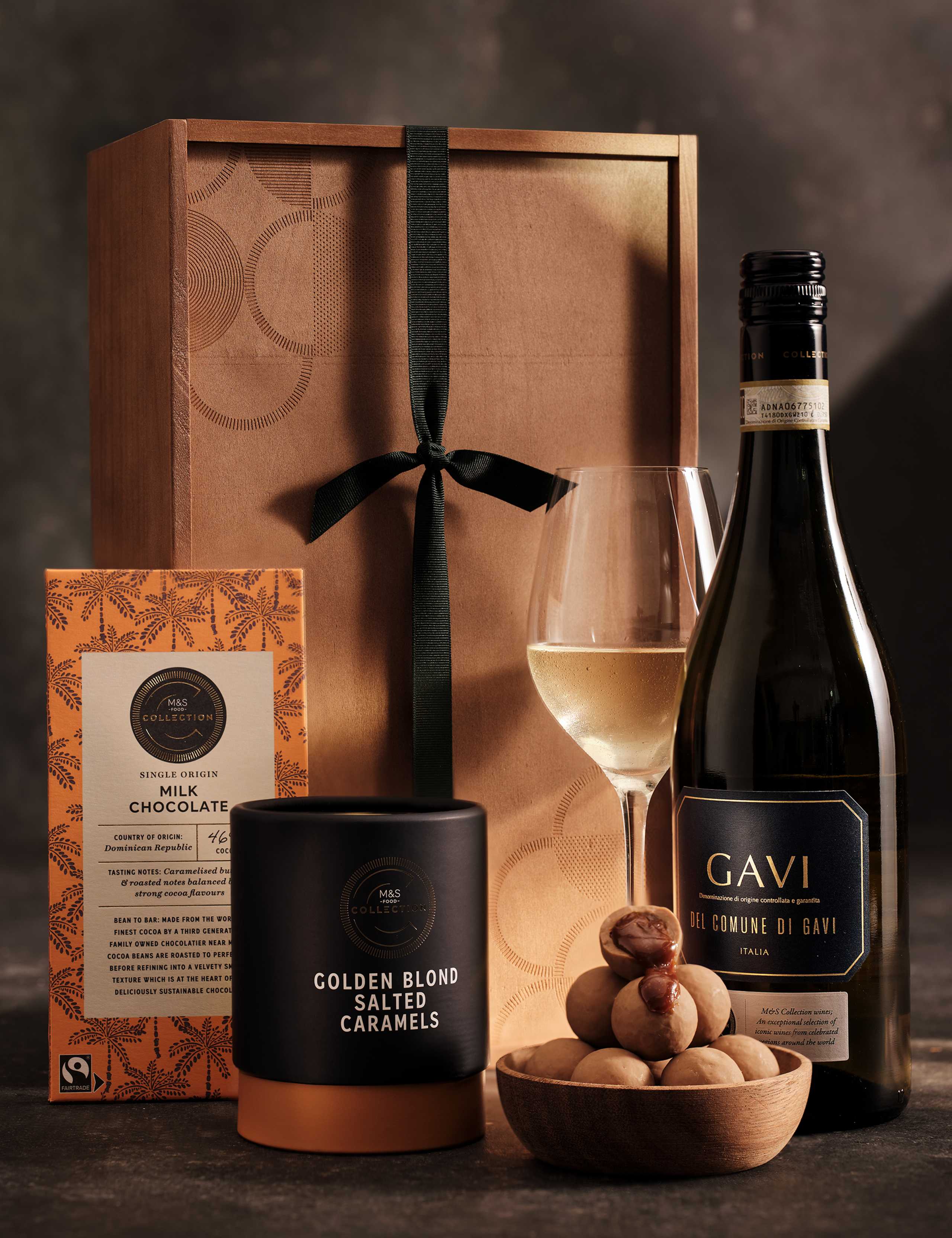 The White Wine & Chocolate Gift Box 1 of 4