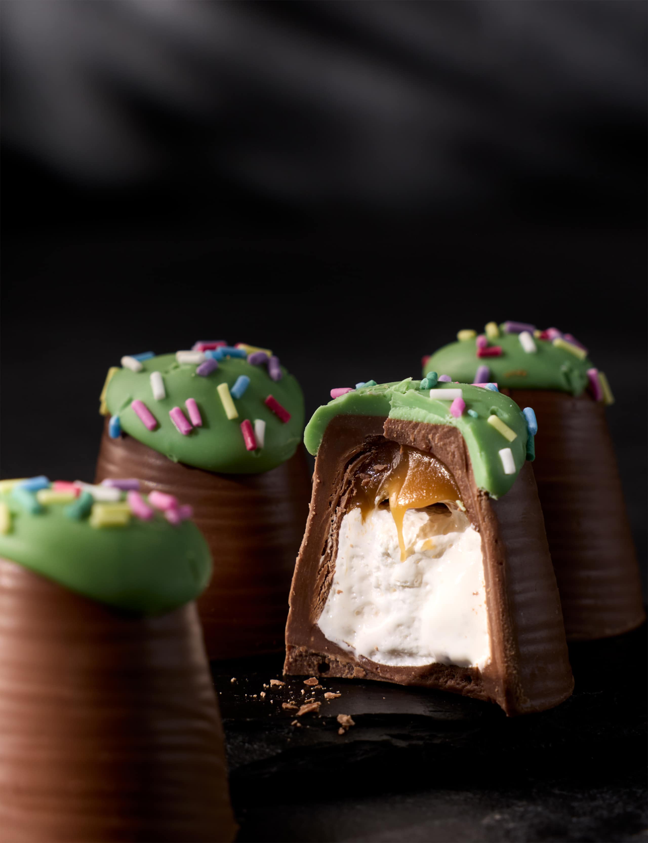 The Merry & Bright Hamper 2 of 6