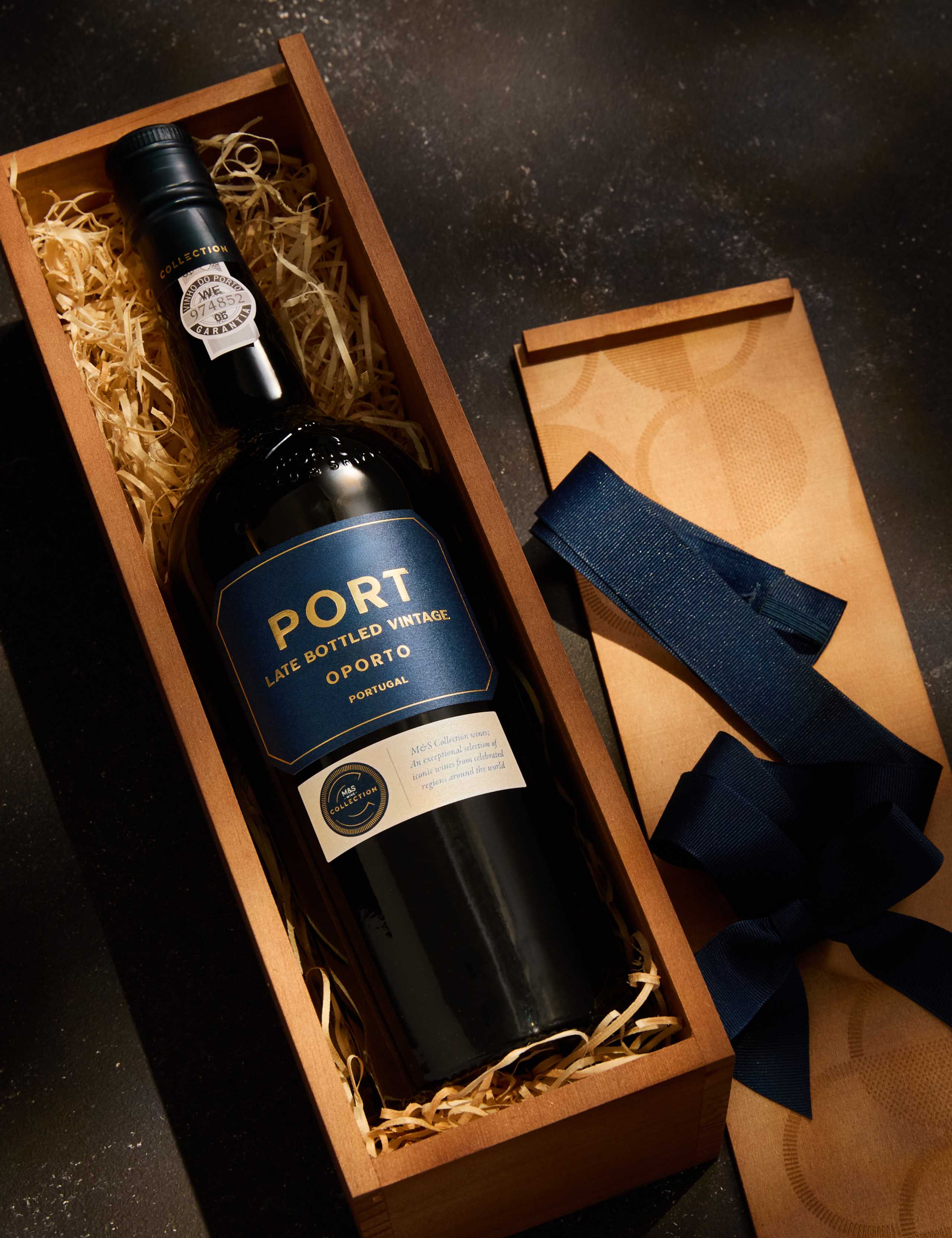 Collection Late Bottled Vintage Port Gift 4 of 4