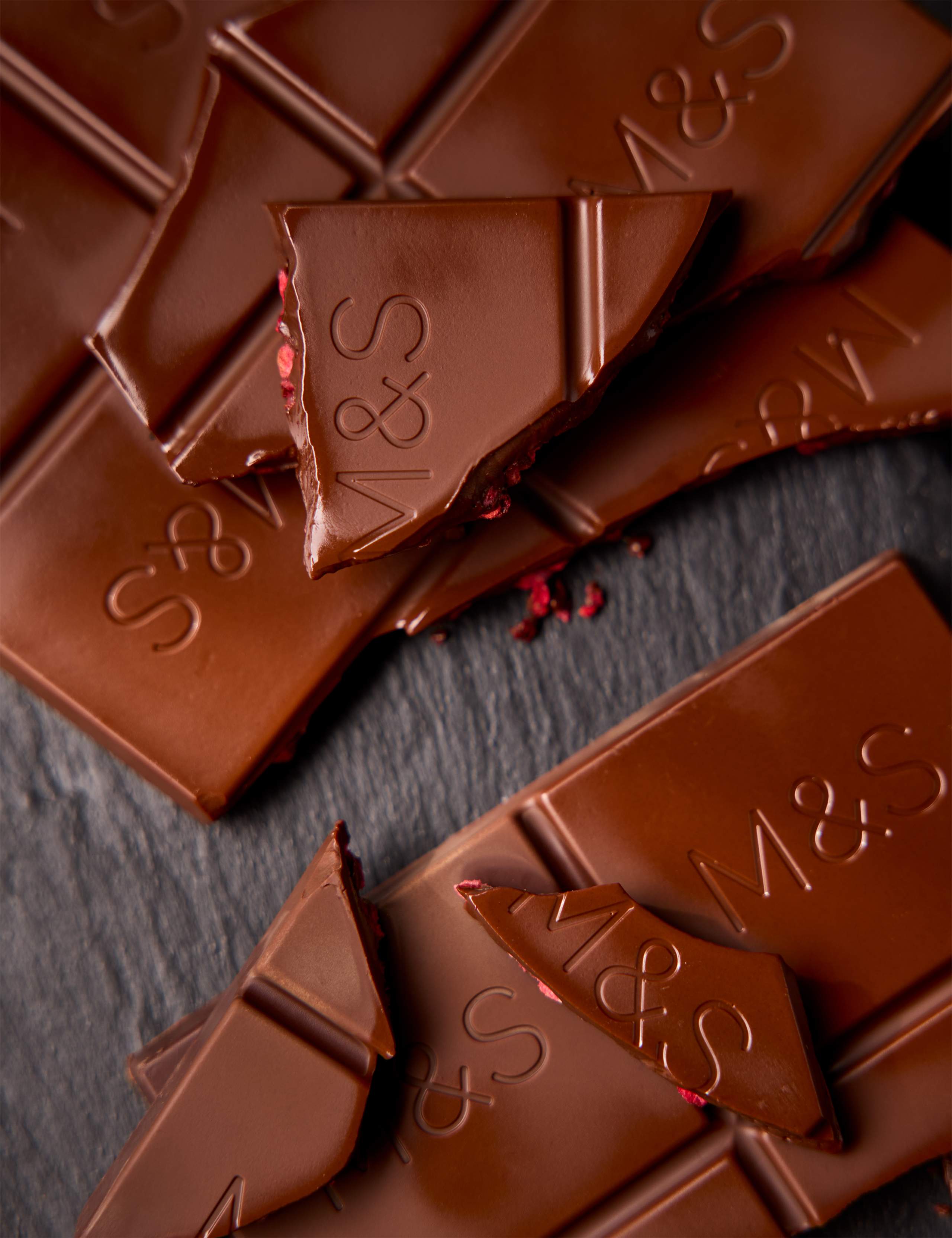 The Rosé & Chocolate Gift Box 2 of 6