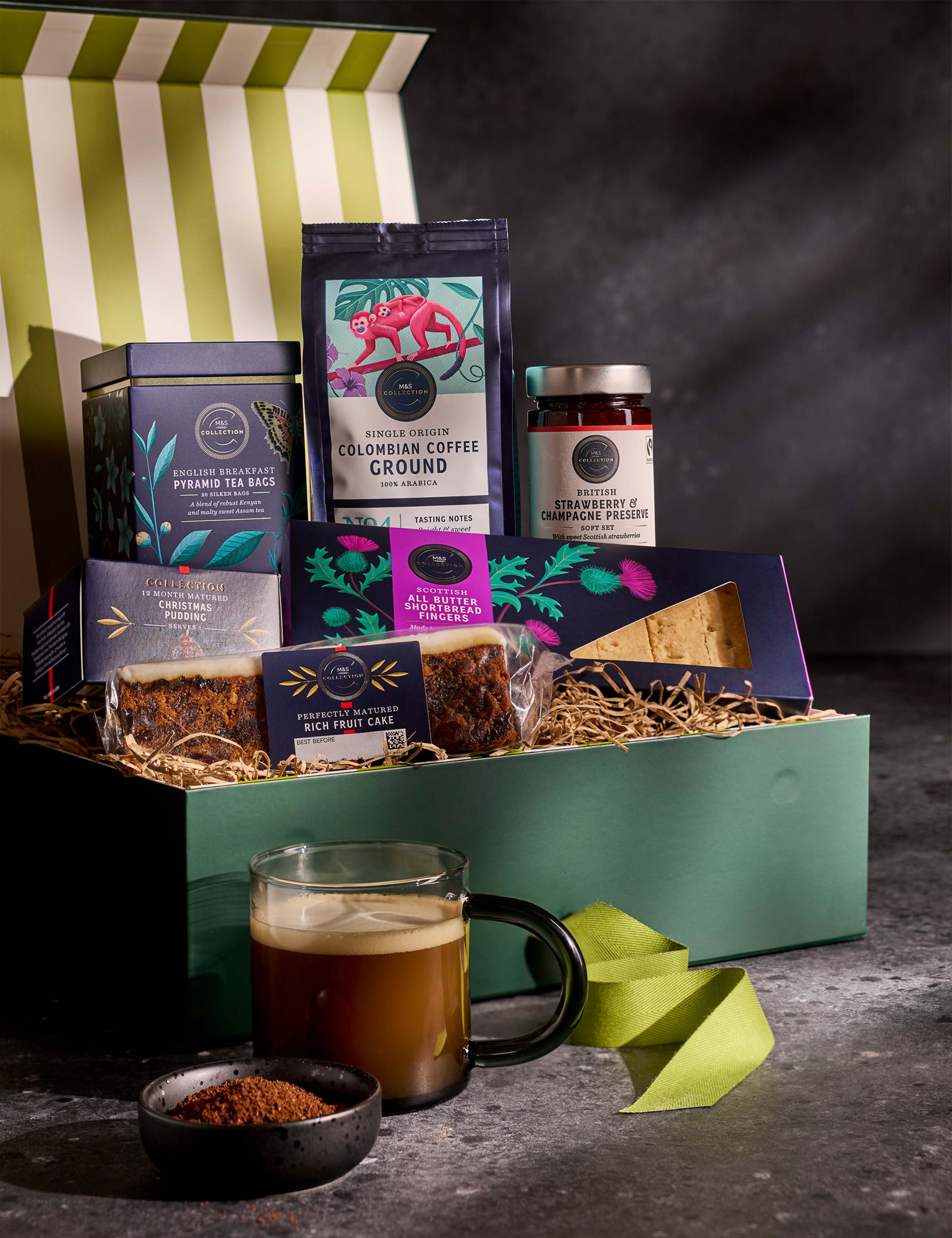 The Warmth of Christmas Gift (Delivery from 4th November) 1 of 7