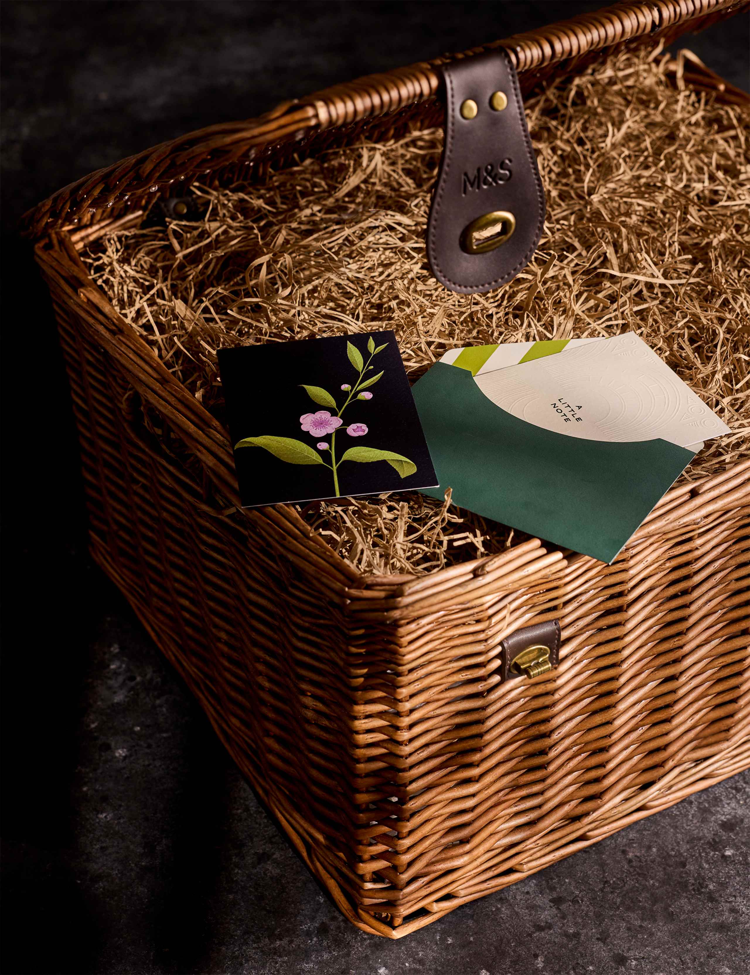 The Grand Collection Christmas Hamper 9 of 9